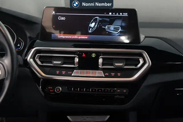 BMW X3 view 12