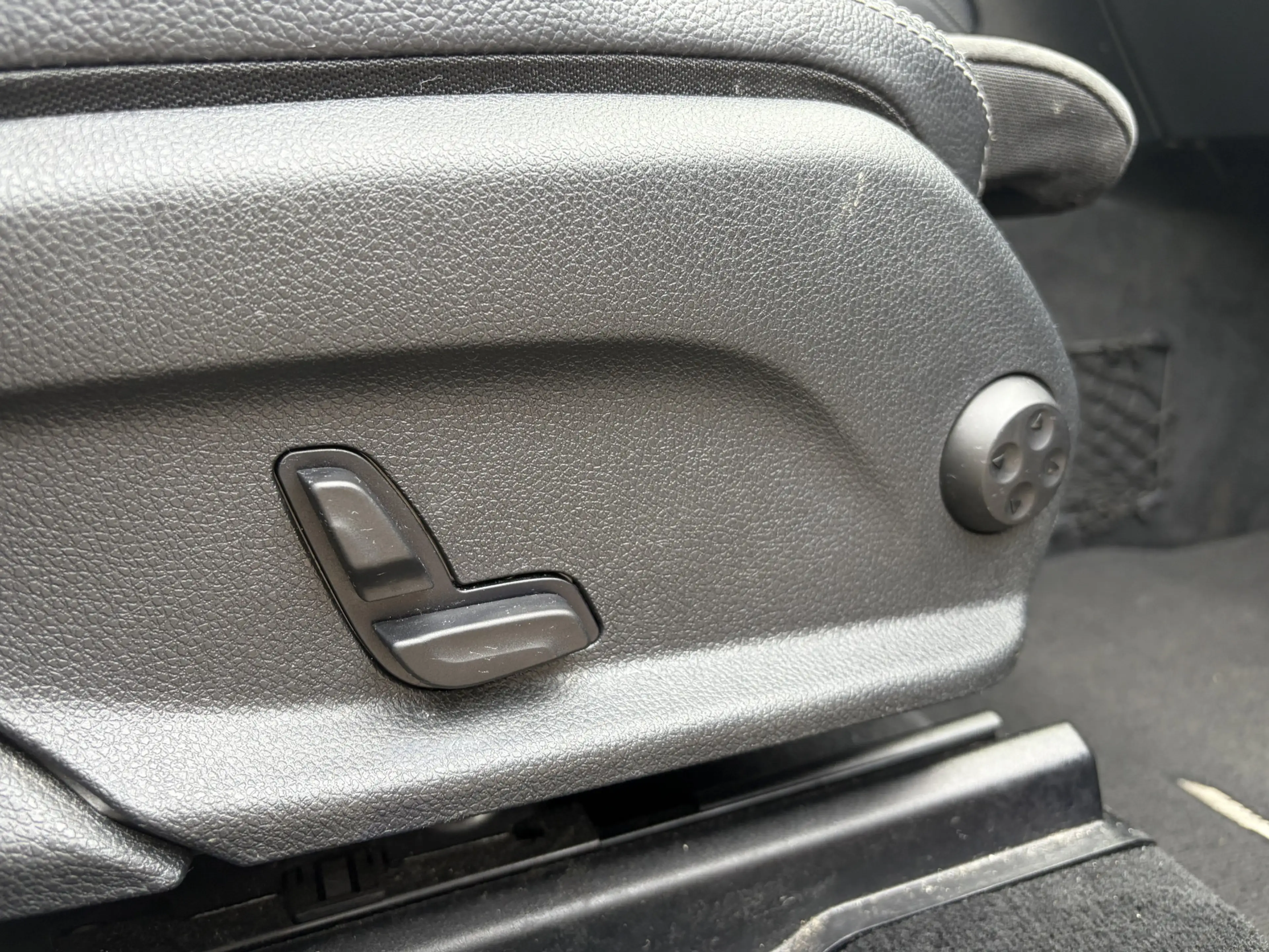 Mercedes-Benz GLC 220 d 4MATIC Solution AMG Incl.BTW Pano Treepl Stoelve — photo 20