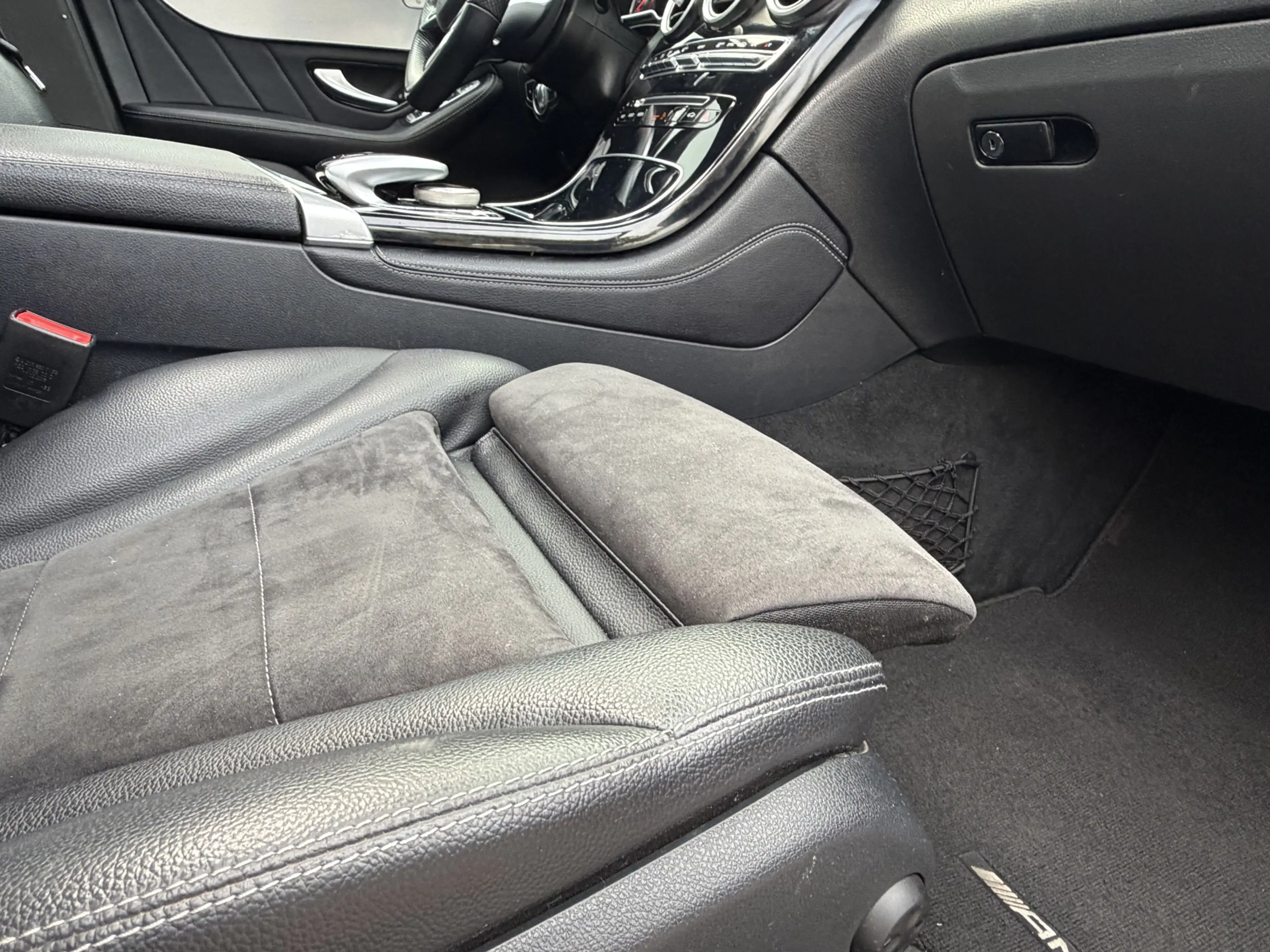 Mercedes-Benz GLC 220 d 4MATIC Solution AMG Incl.BTW Pano Treepl Stoelve — photo 21