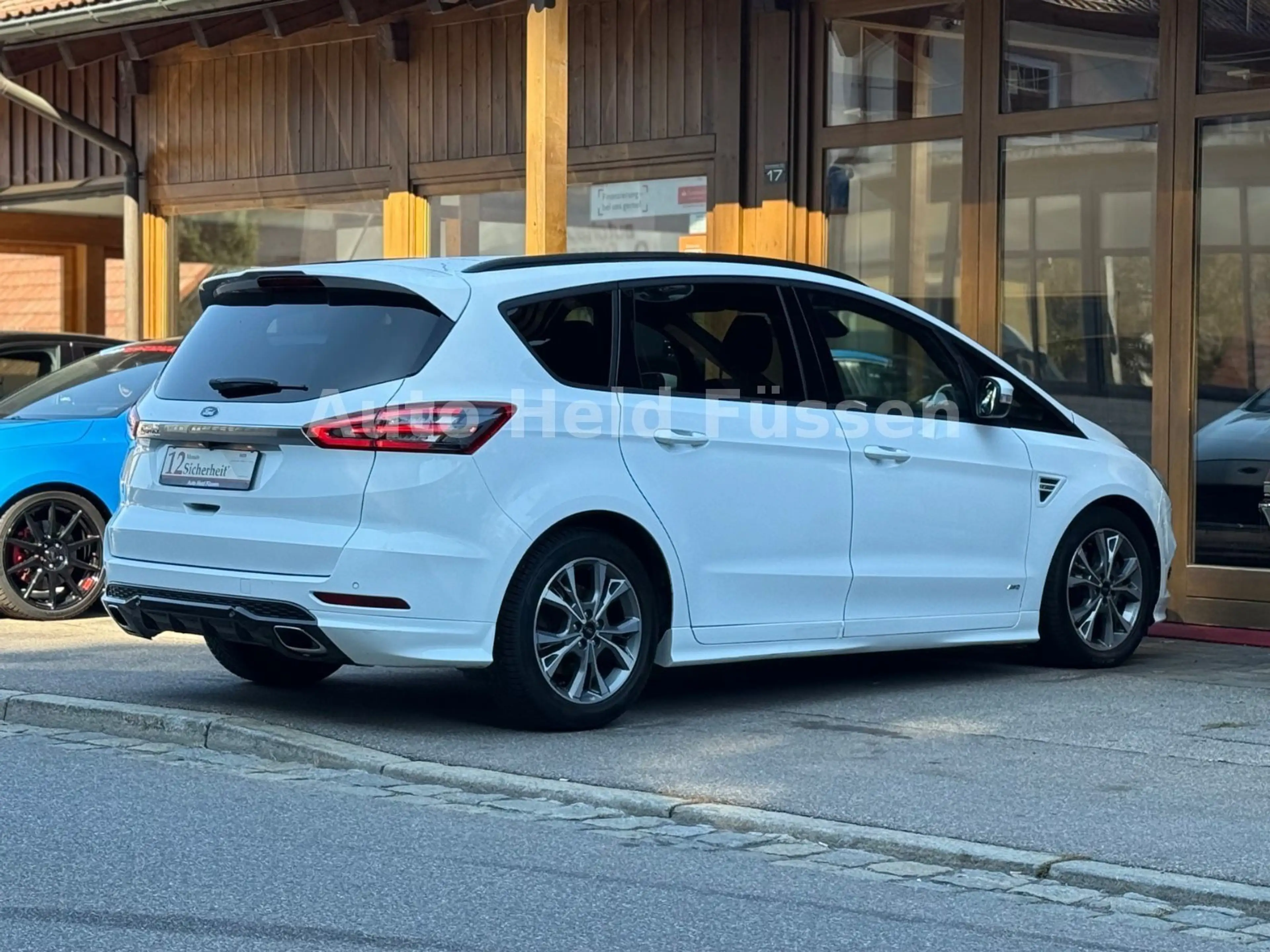 Ford S-Max ST-Line AWD Aut Navi Kam 7Sitz AHK LED — photo 5