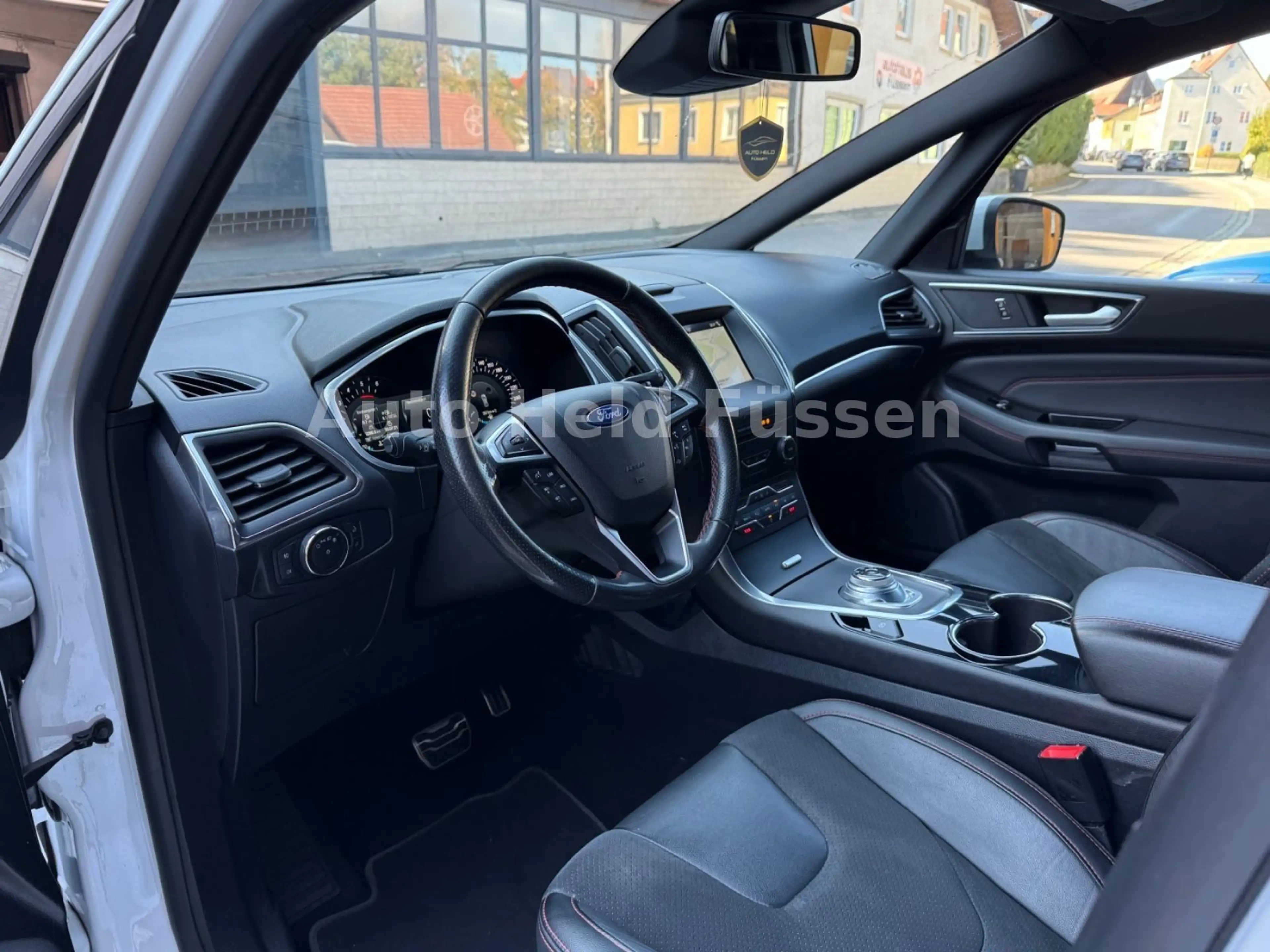 Ford S-Max ST-Line AWD Aut Navi Kam 7Sitz AHK LED — photo 8