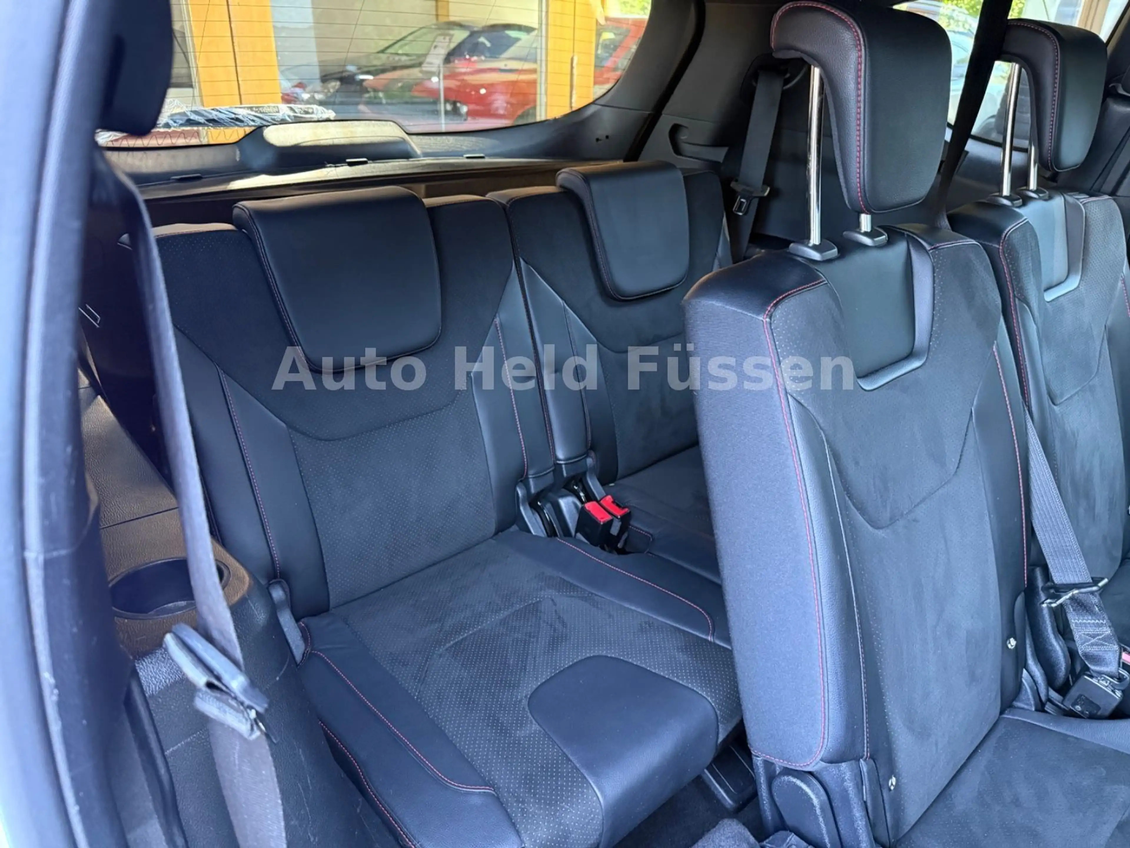 Ford S-Max ST-Line AWD Aut Navi Kam 7Sitz AHK LED — photo 15
