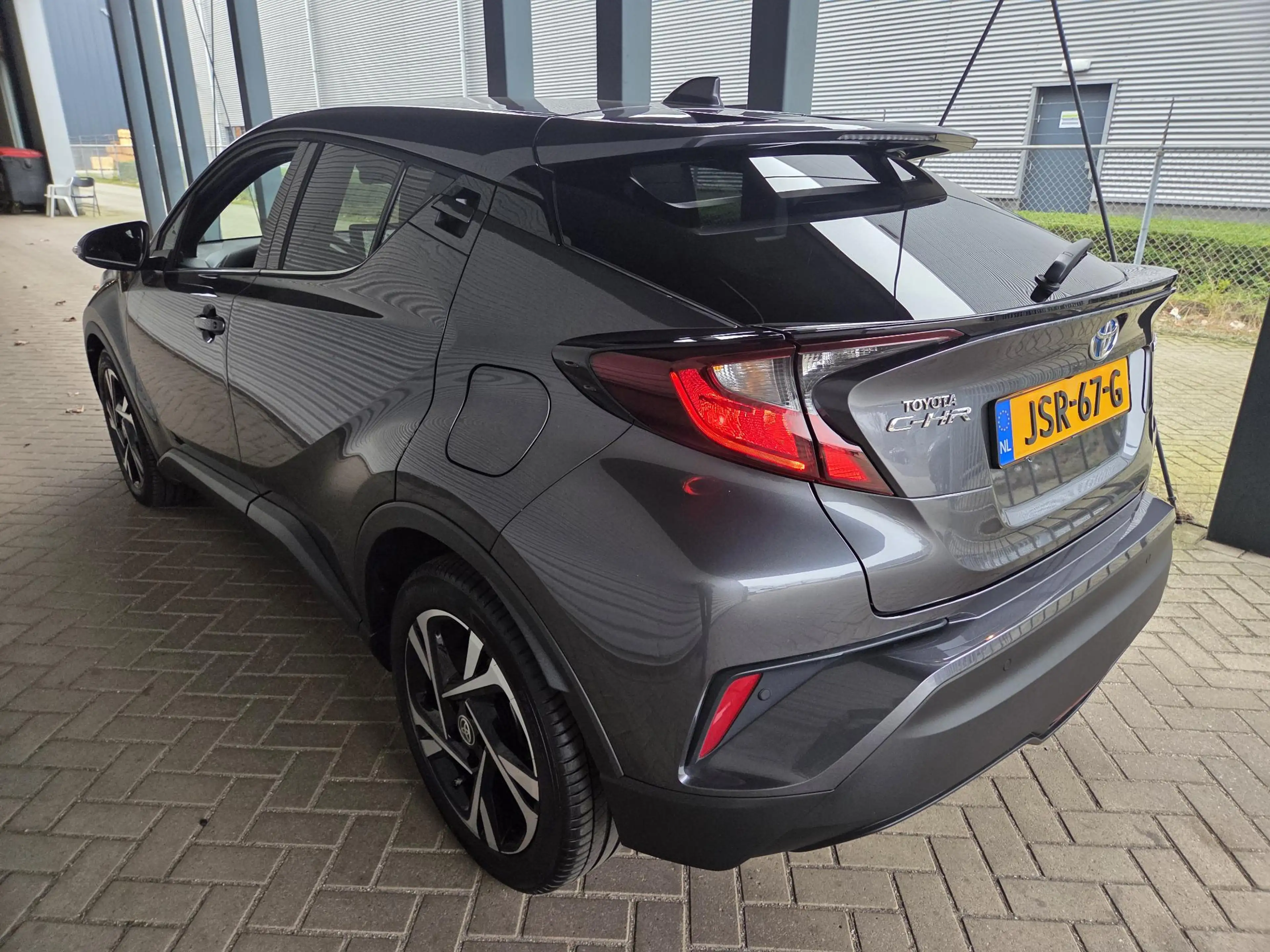 Toyota C-HR 1.8 Hybrid Style — photo 13
