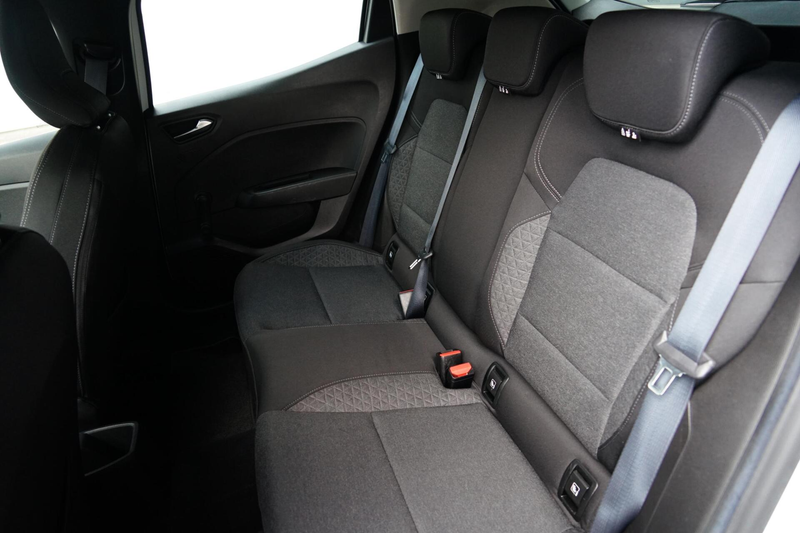 Renault Clio 1.0 TCe Zen, NL, CarPlay, LED, cruise, DAB — photo 5