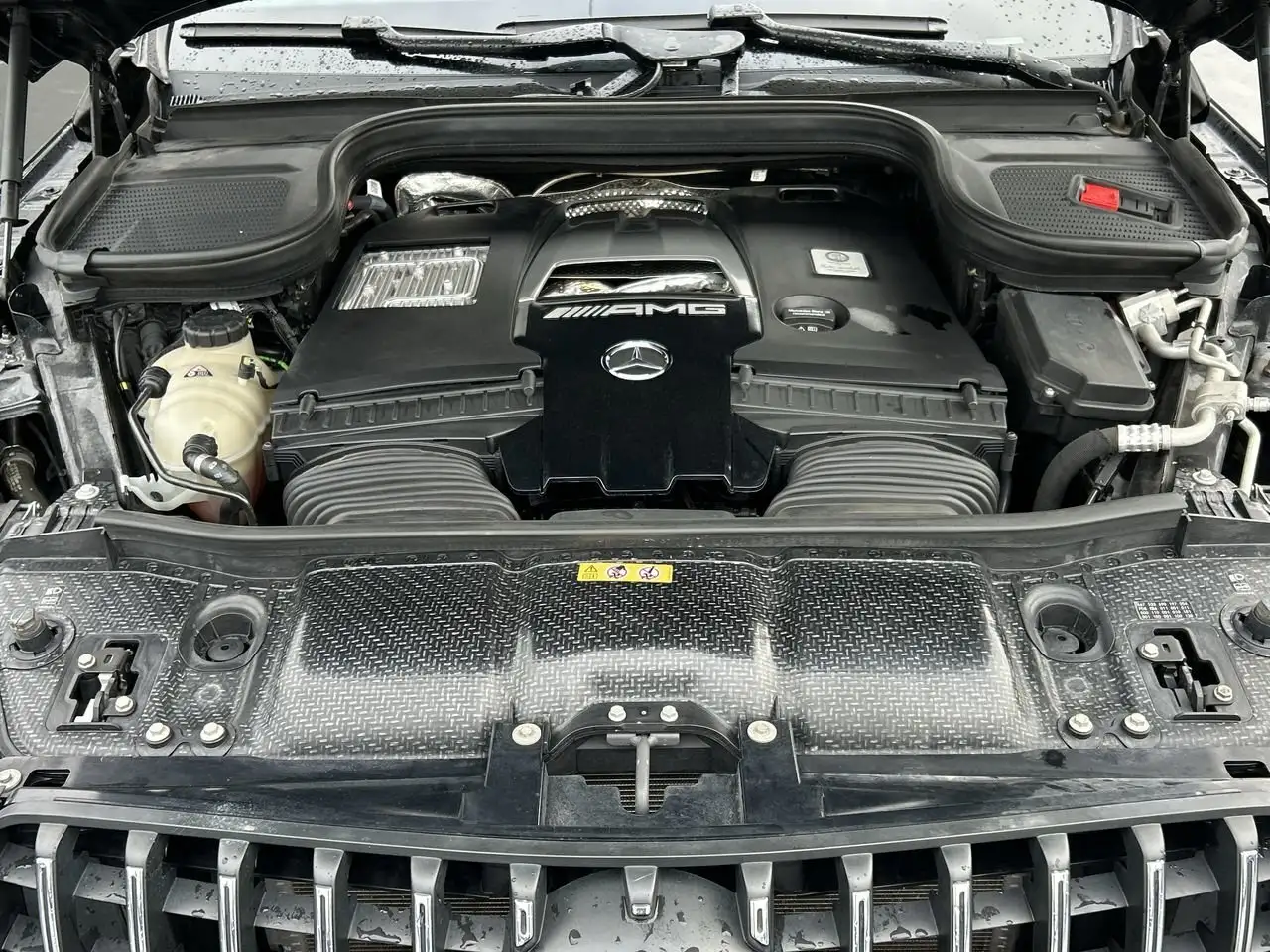 Mercedes-Benz GLE снимка Mercedes-Benz GLE