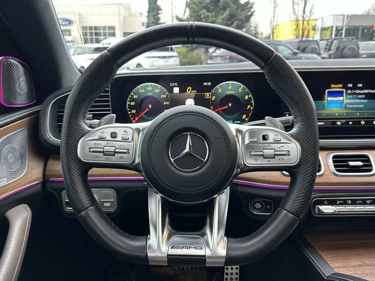 Mercedes-Benz GLE снимка Mercedes-Benz GLE