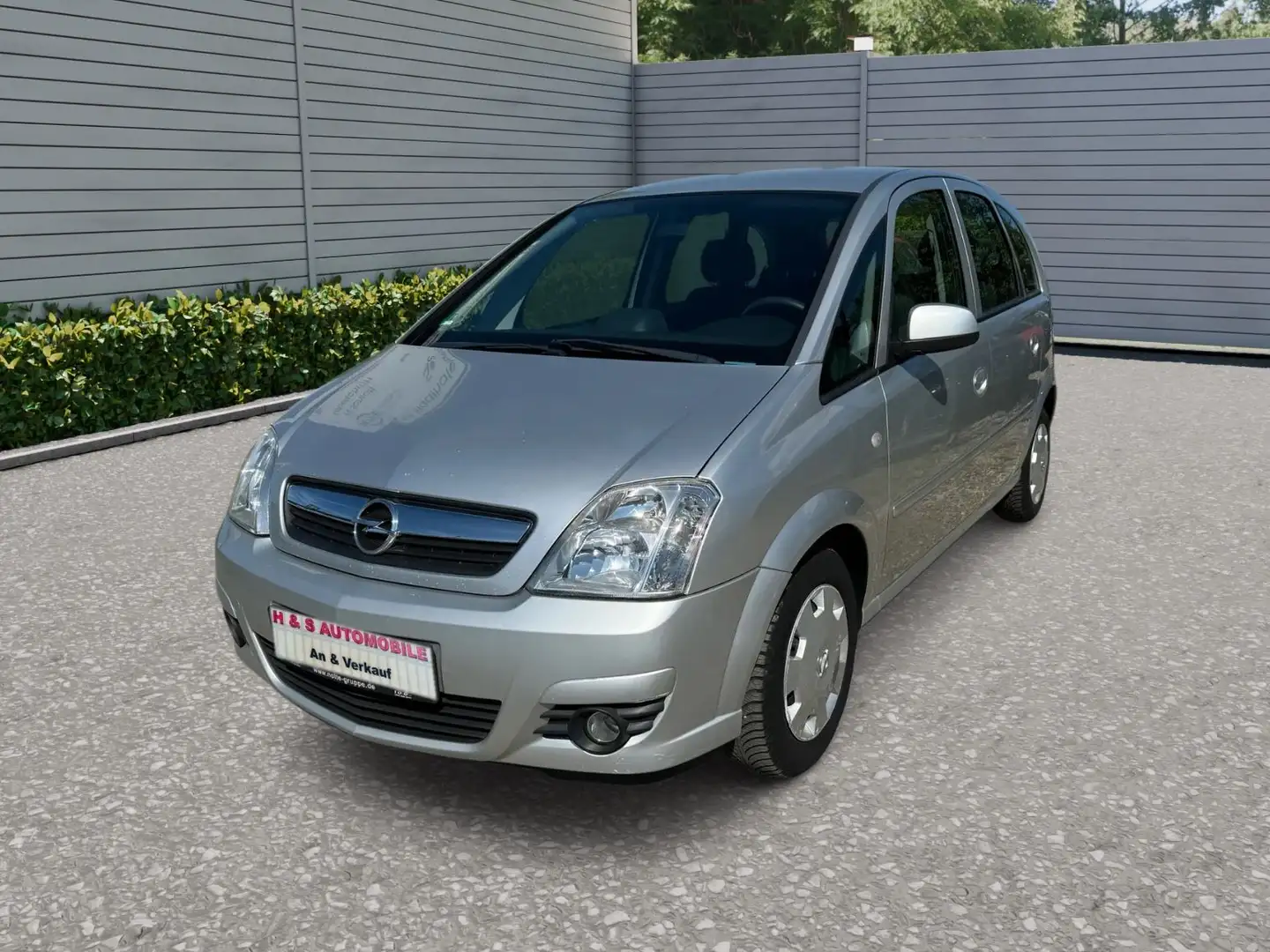 Opel Meriva 1.4 TWINPORT ecoFLEX Edition Gris - 1