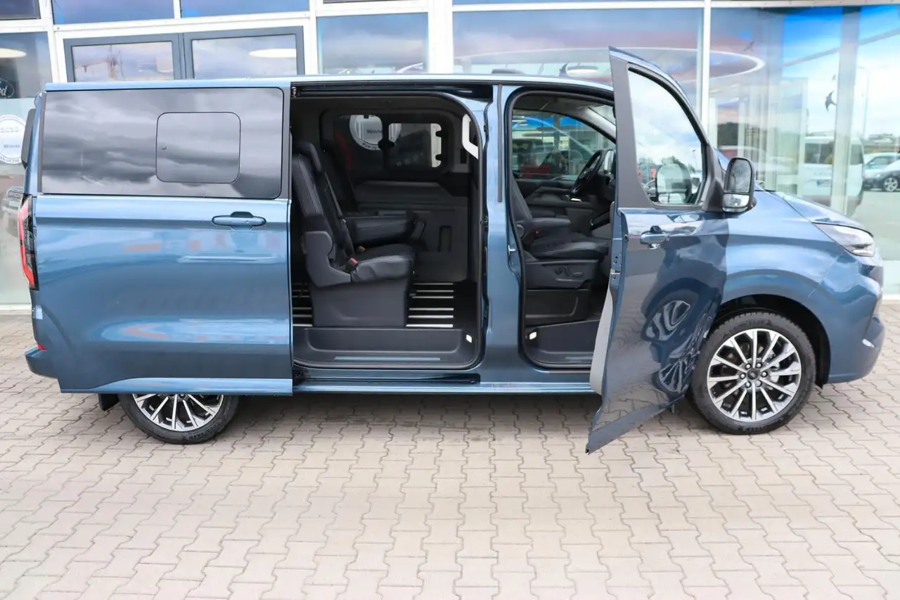 Ford Tourneo Custom 2026 — фото 11