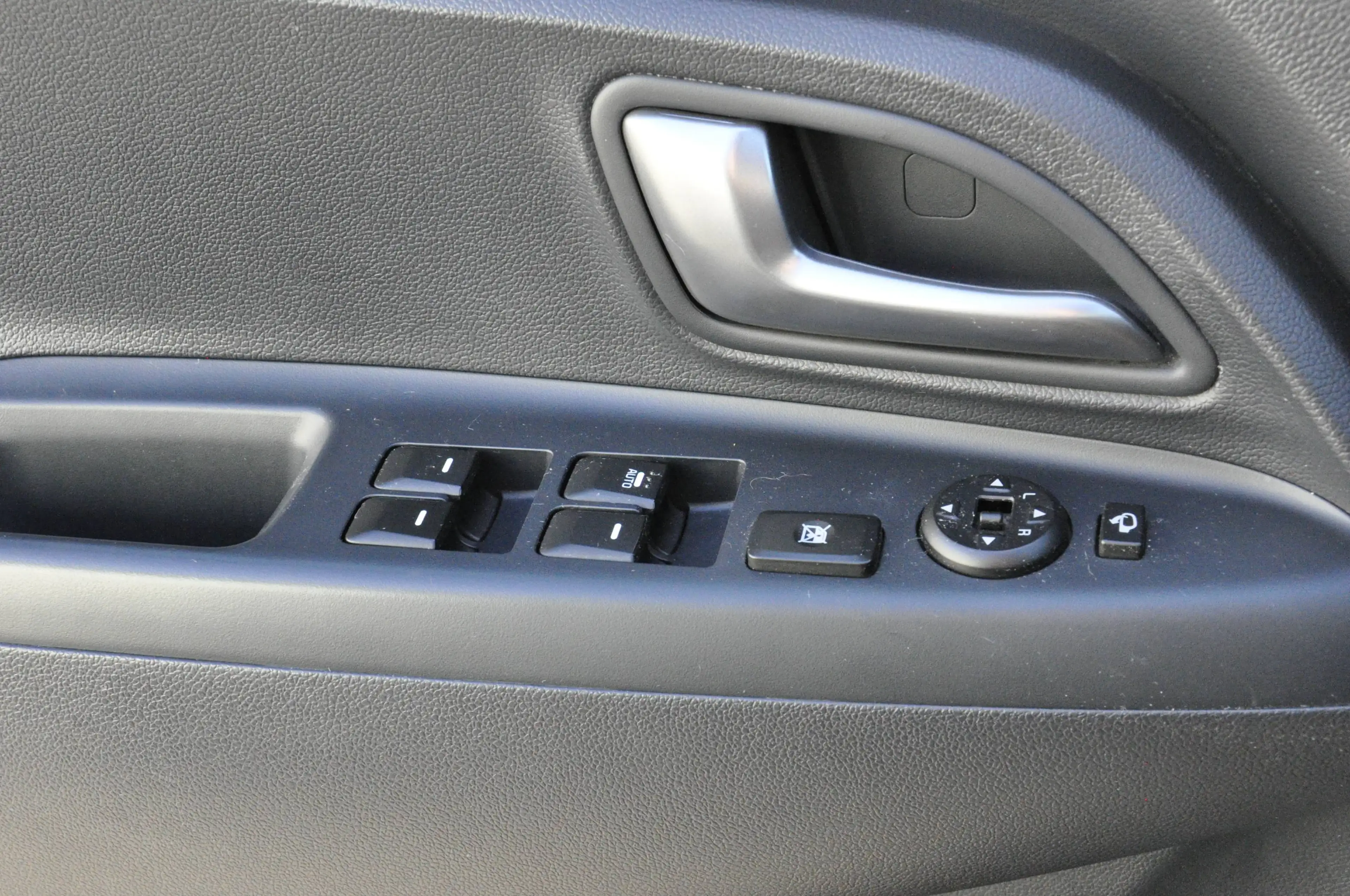 Kia Rio Rio 1.2i World Edition ISG — photo 15