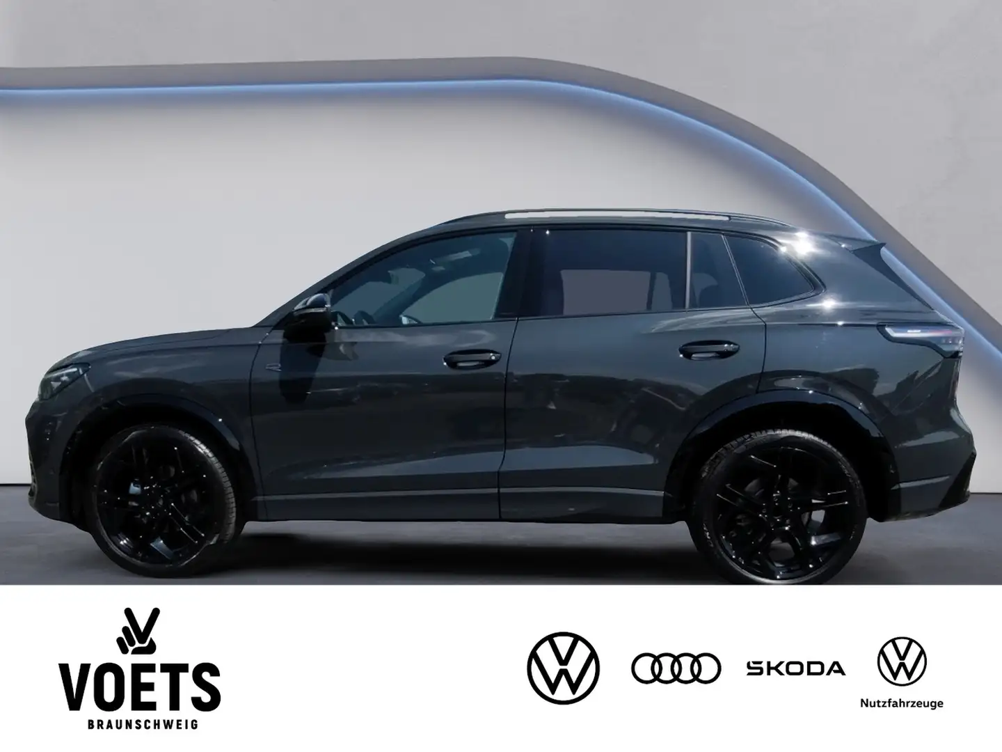 Volkswagen Tiguan R-Line 1.5 eTSI DSG RearView+FrontAssist Grau - 2