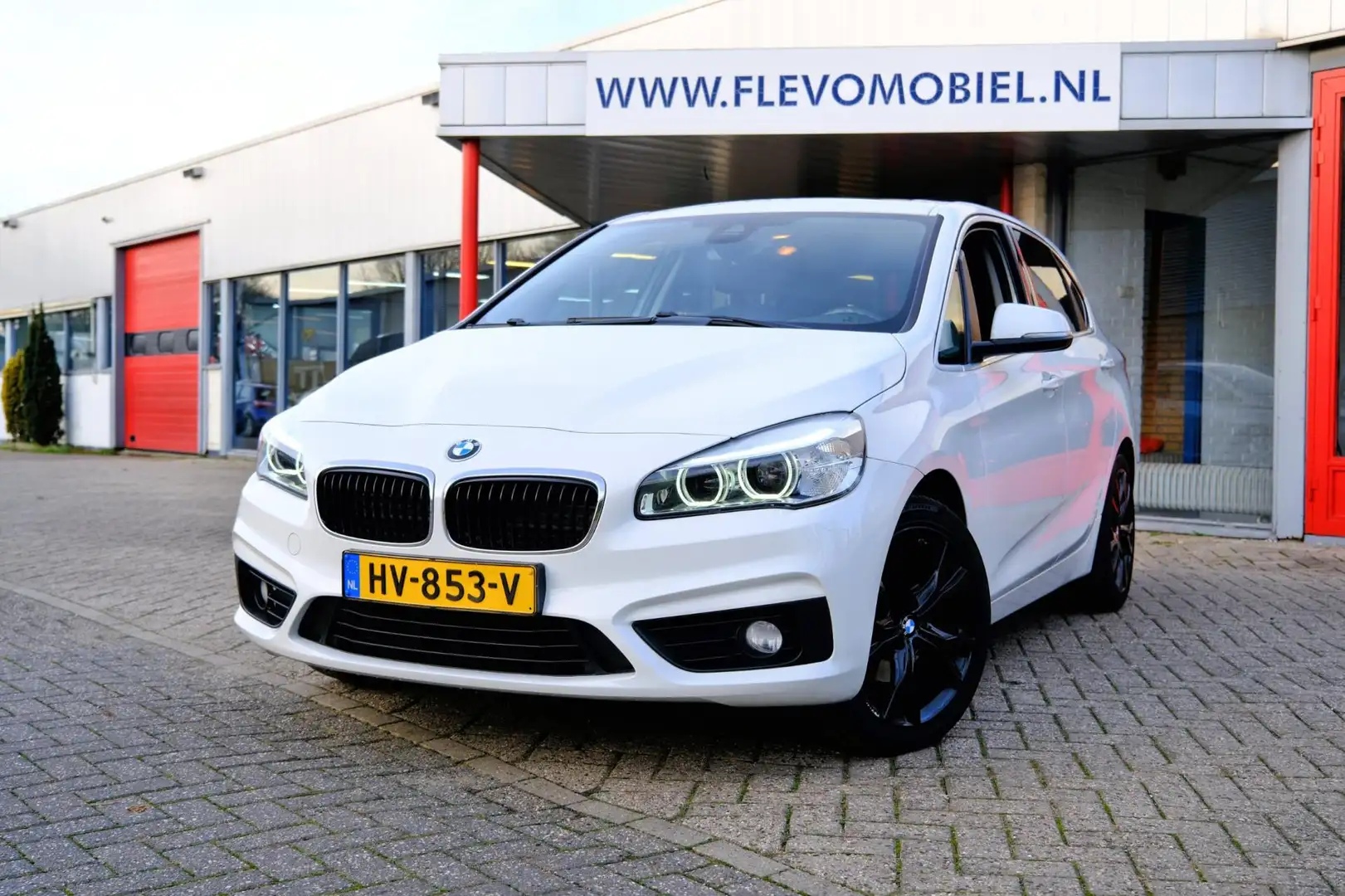 BMW 216 2-serie Active Tourer 216d Essential Aut, Pano|Nav Wit - 1