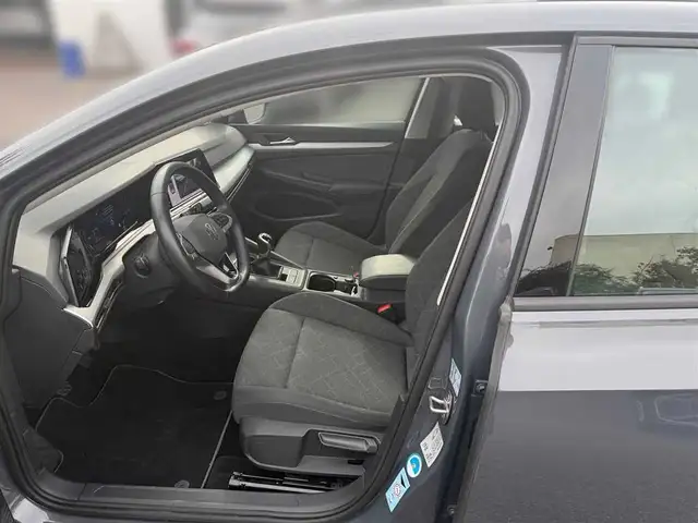 Volkswagen Golf view 8