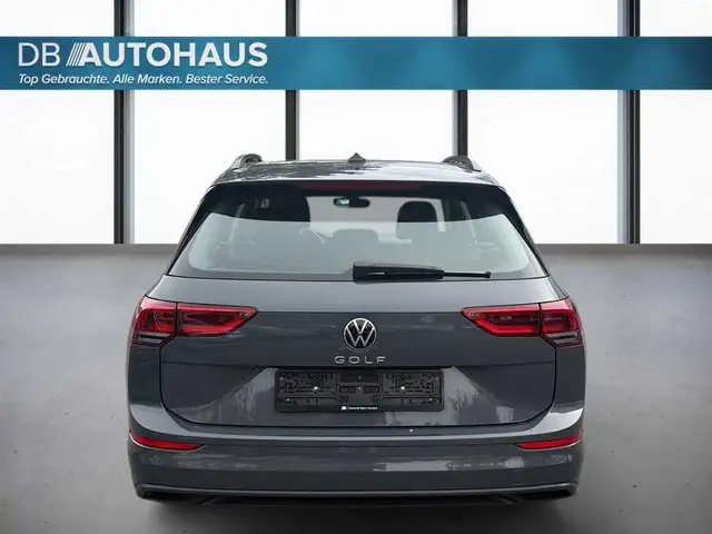 Volkswagen Golf view 5