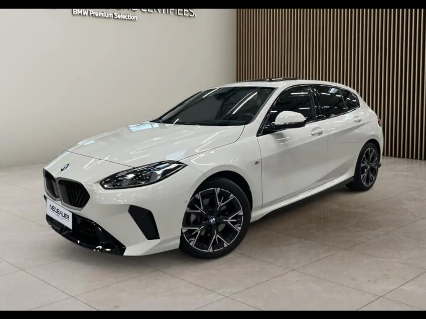 BMW 120 120A 170ch M Sport DKG7 Blanc - 1