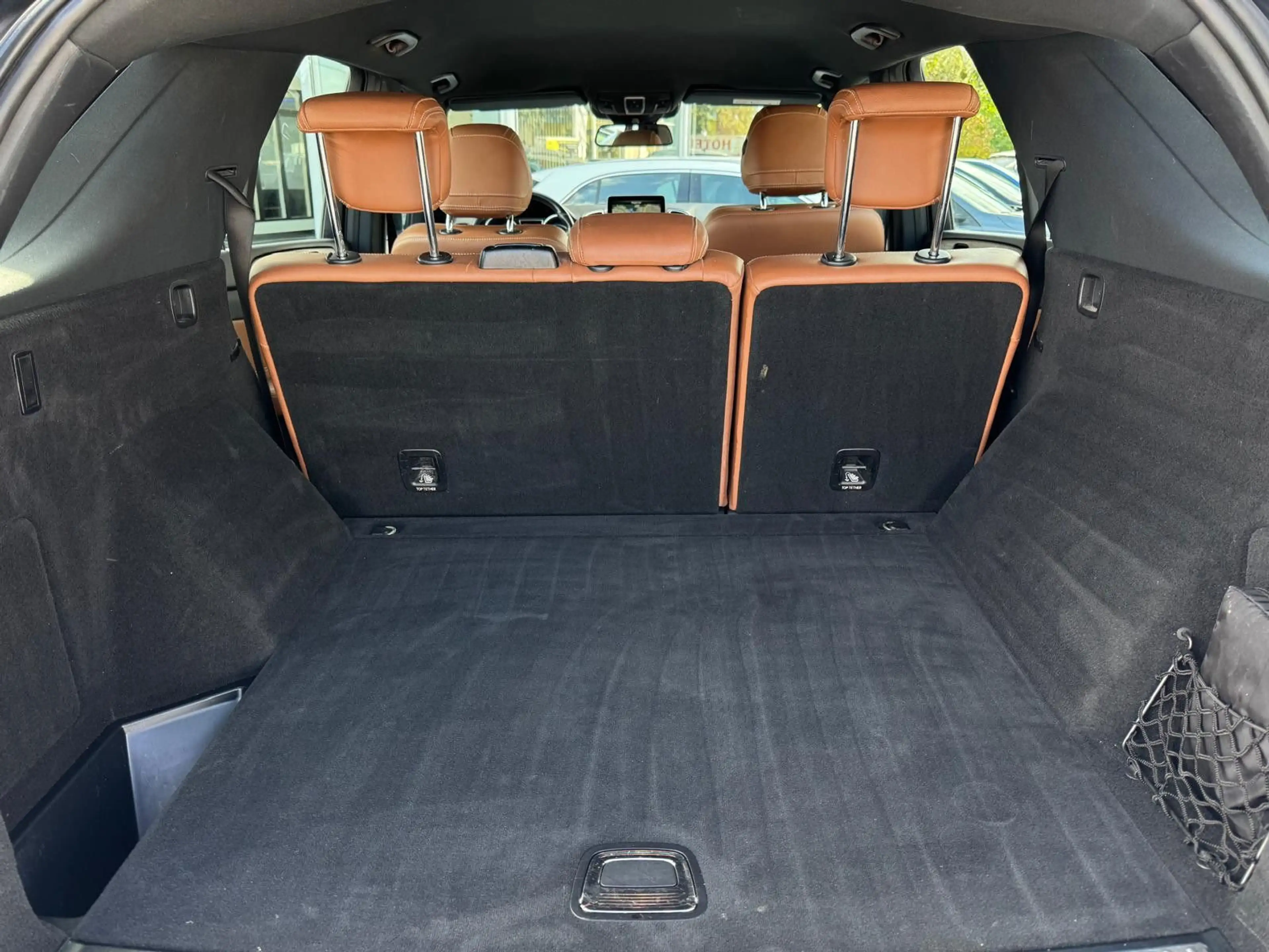 Mercedes-Benz GLE 350 d 4Matic — photo 8