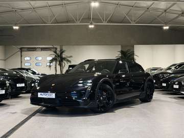 4 Cross Turismo Full Black - 12 Mnd Garantie