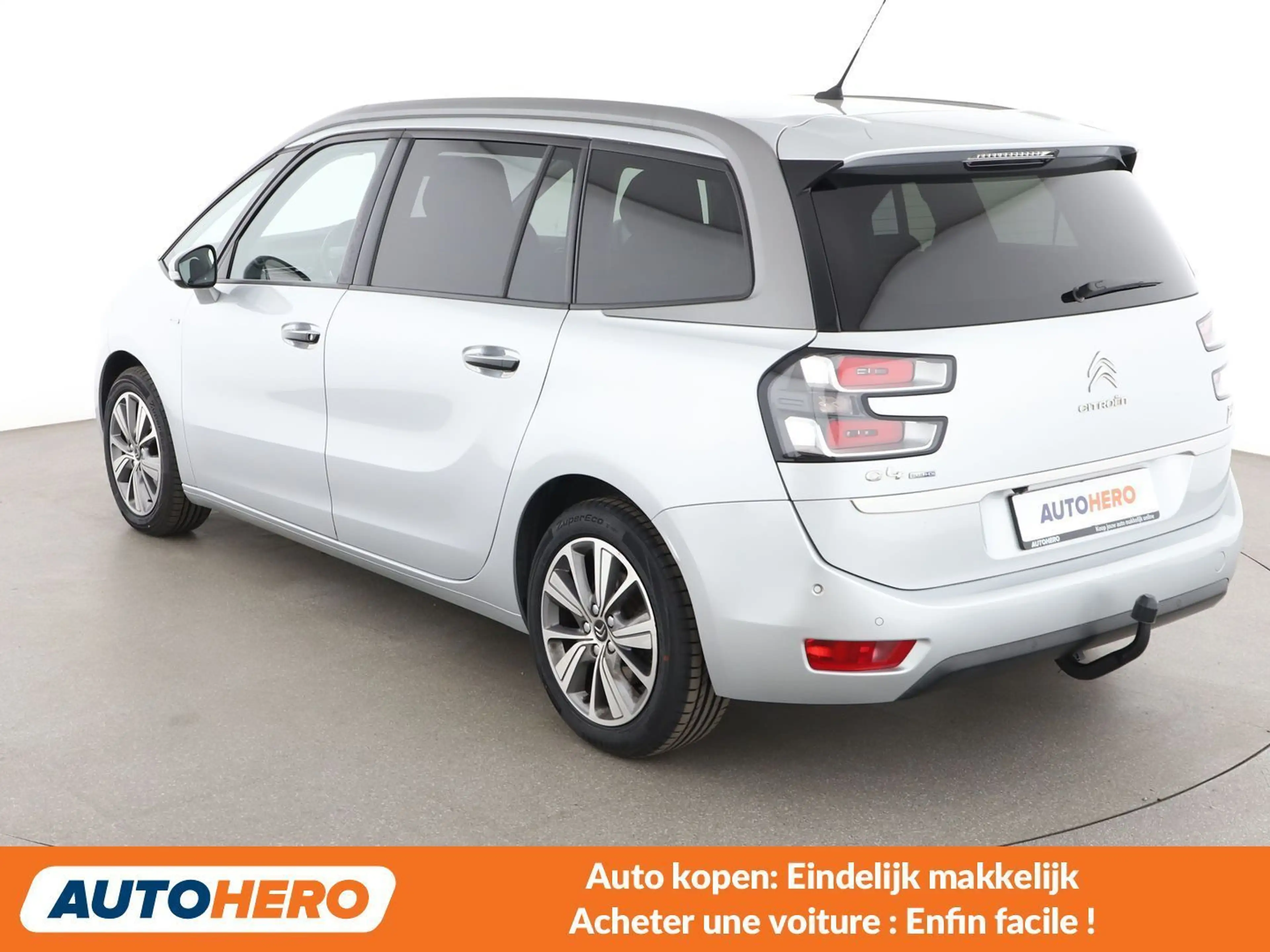 Citroen C4 Picasso 1.6 HDi Confort — photo 4