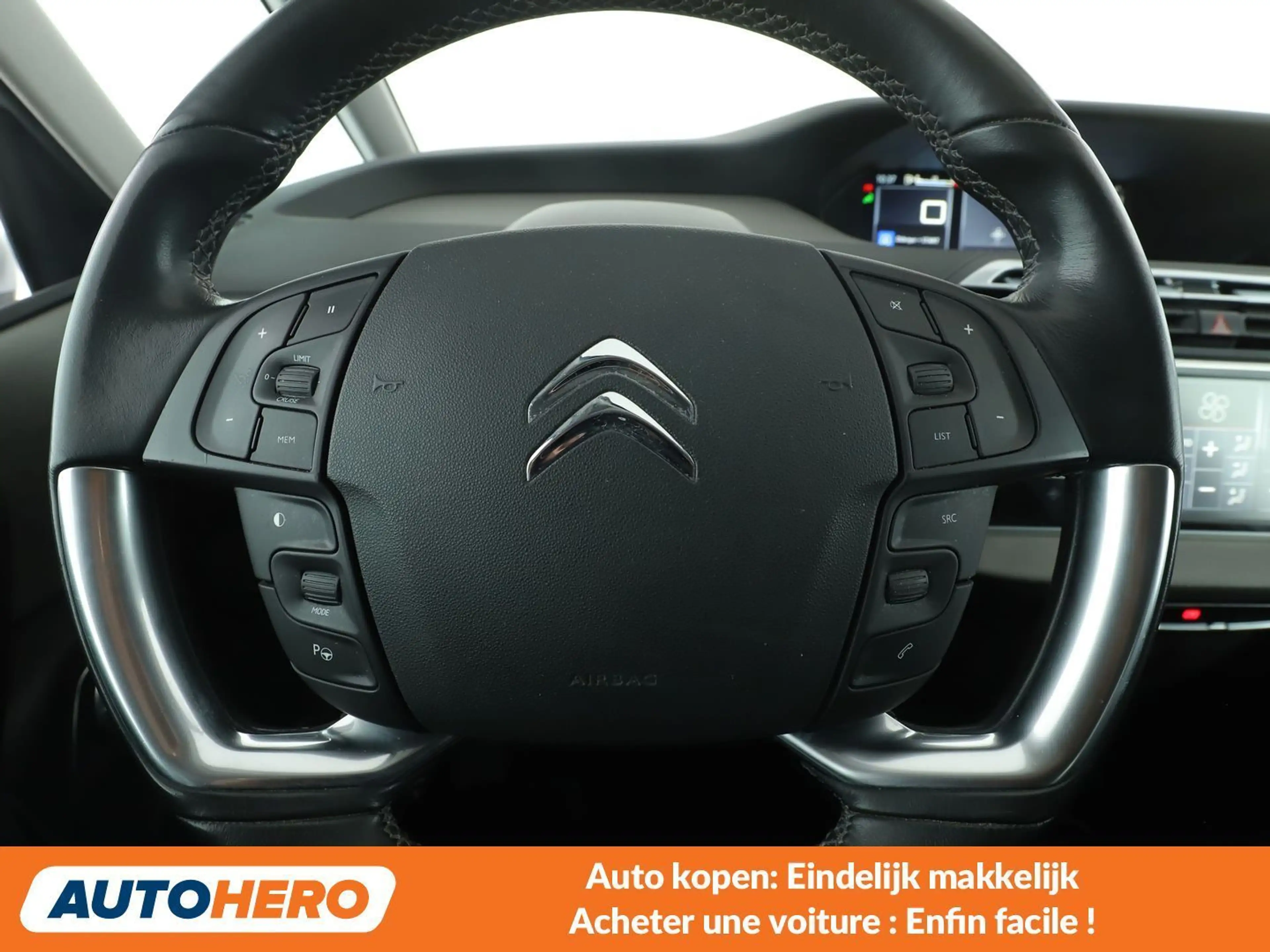 Citroen C4 Picasso 1.6 HDi Confort — photo 5