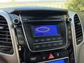 Hyundai i30 i30 1,4CVVT PDC AHK LED Klimaautomatik Service NEU Schwarz - thumbnail 14