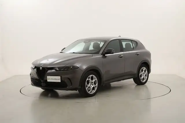 2023 Alfa Romeo Tonale in Grey for sale