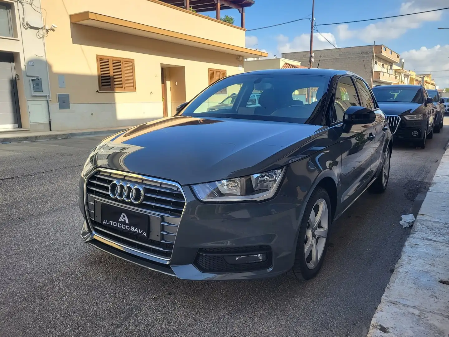 Audi A1 1.6 Tdi Sport Back Sport+Navy+Led Diurni... Gris - 2