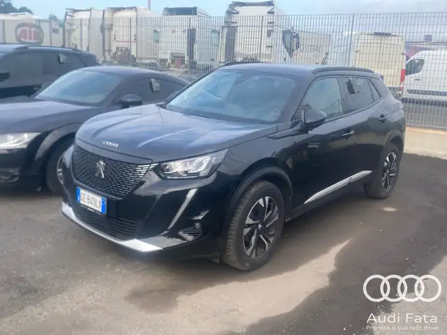 Peugeot 2008 1.2 BENZ