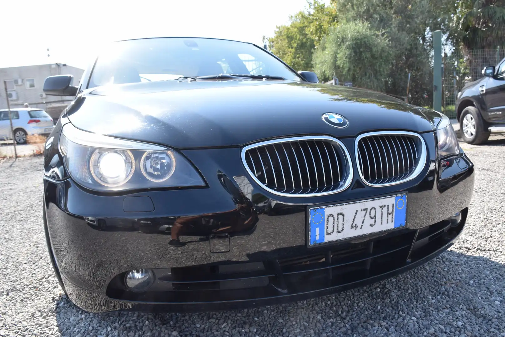 BMW 525 D SW TOURING 177CV AUTOM. BIXENO CRUISE BIZONA Negro - 2