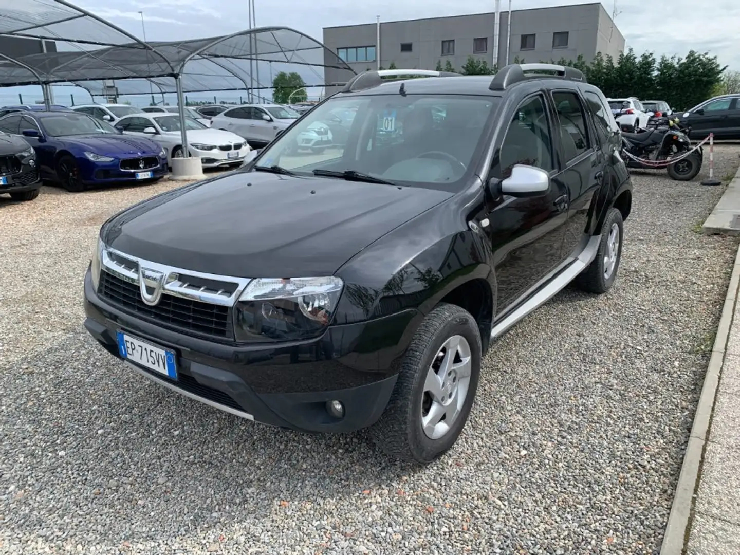 Dacia Duster 1.6 110CV 4x2 GPL Lauréate Nero - 1