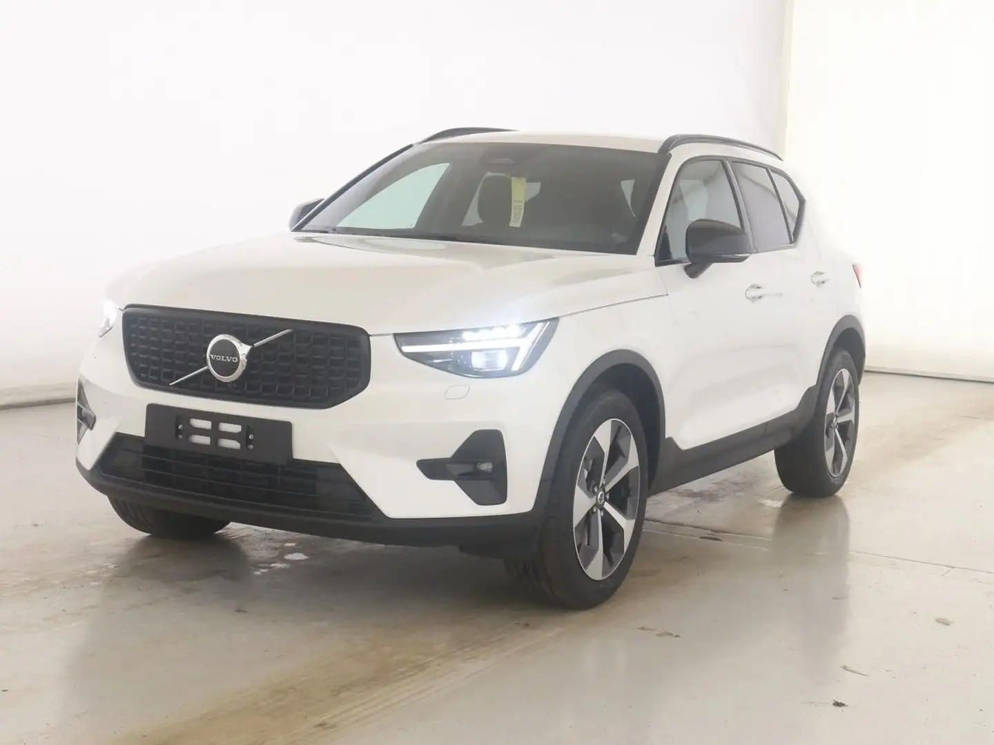 Volvo XC40 B4 Plus Dark 2WD Weiß - 1