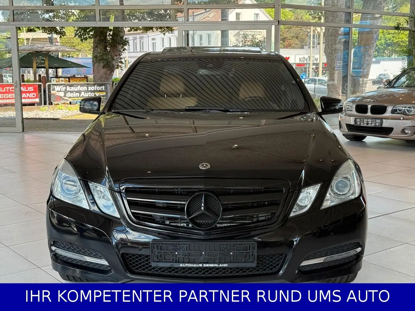Mercedes-Benz E 350 CDI 4Matic/Schiebedach/Navi/Kamera Noir - 2