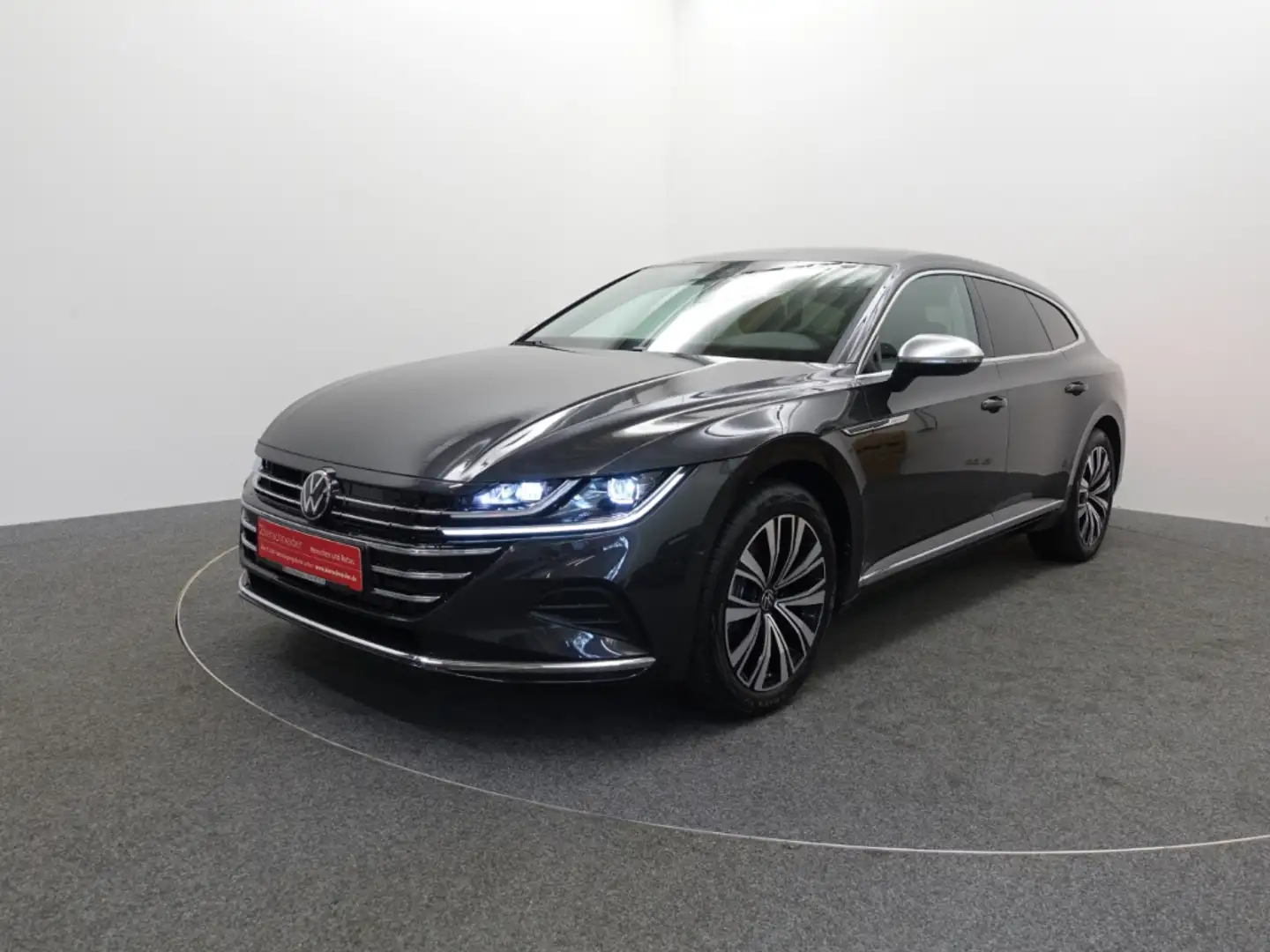 Volkswagen Arteon Shooting Brake 1.4 eHybrid DSG Elegance 18 IQ.LIGH Šedá - 1