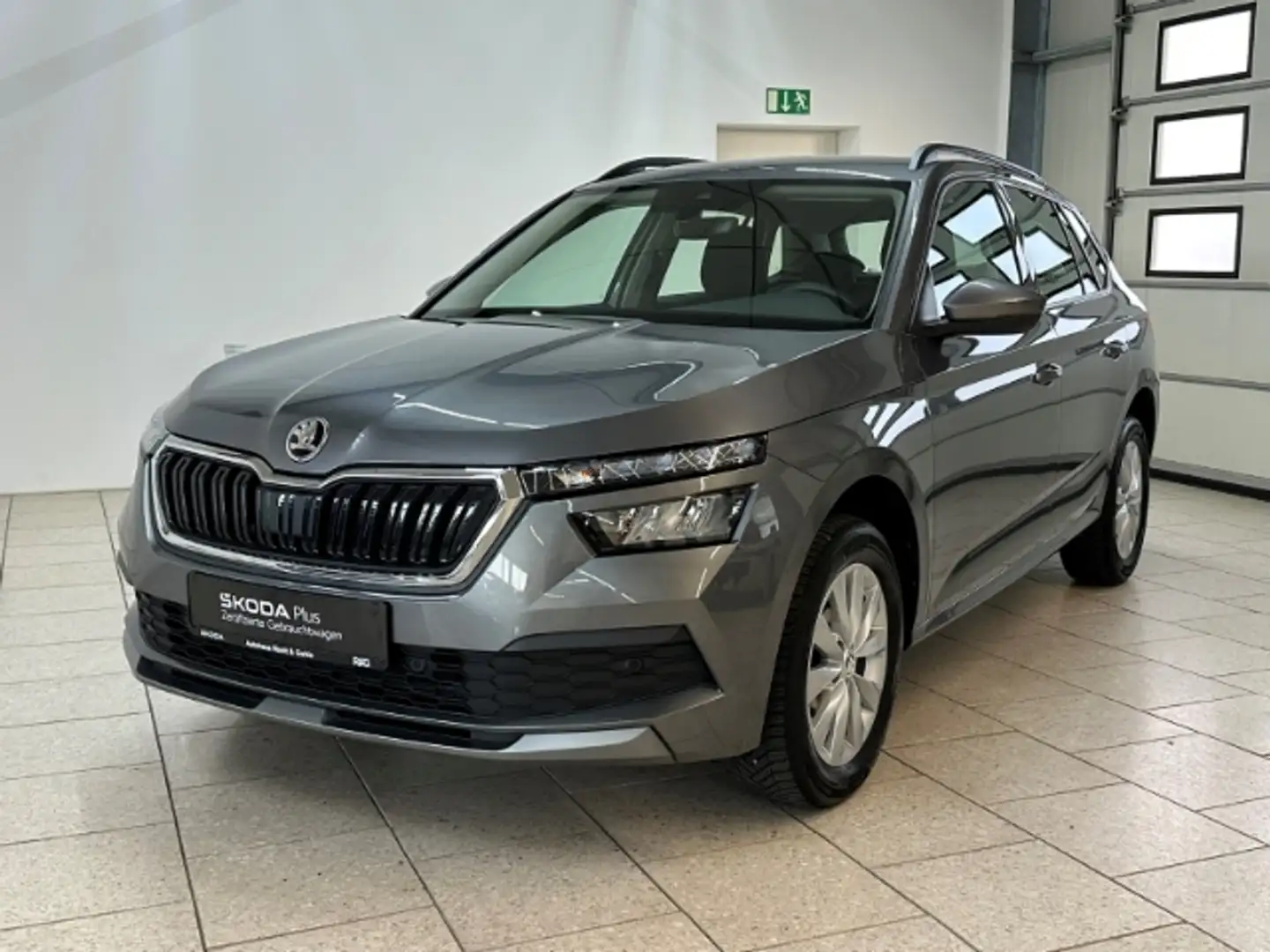 Skoda Kamiq 1.0 TSI Ambition SHZ PDC SmartLink LED Gris - 2