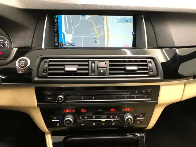 BMW 5 Series view 5