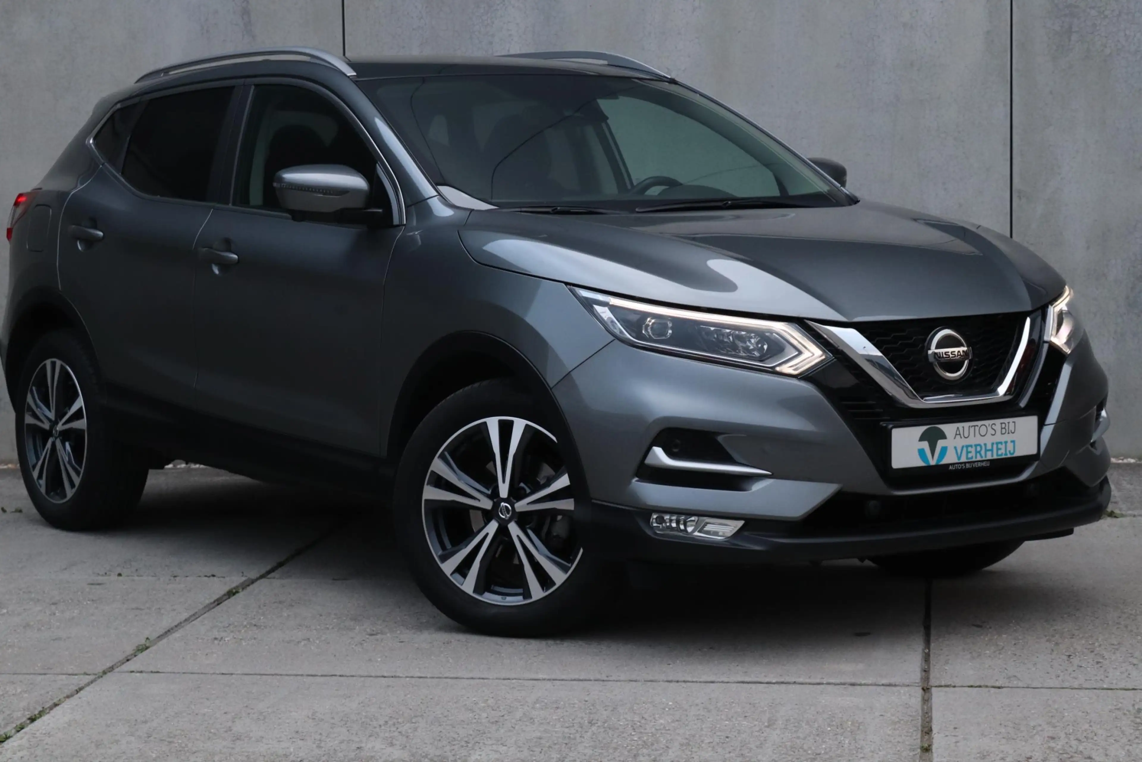 Nissan Qashqai 1.2 N-Connecta / CAMERA / NAVI / PANO DAK / 18"LMV — photo 3