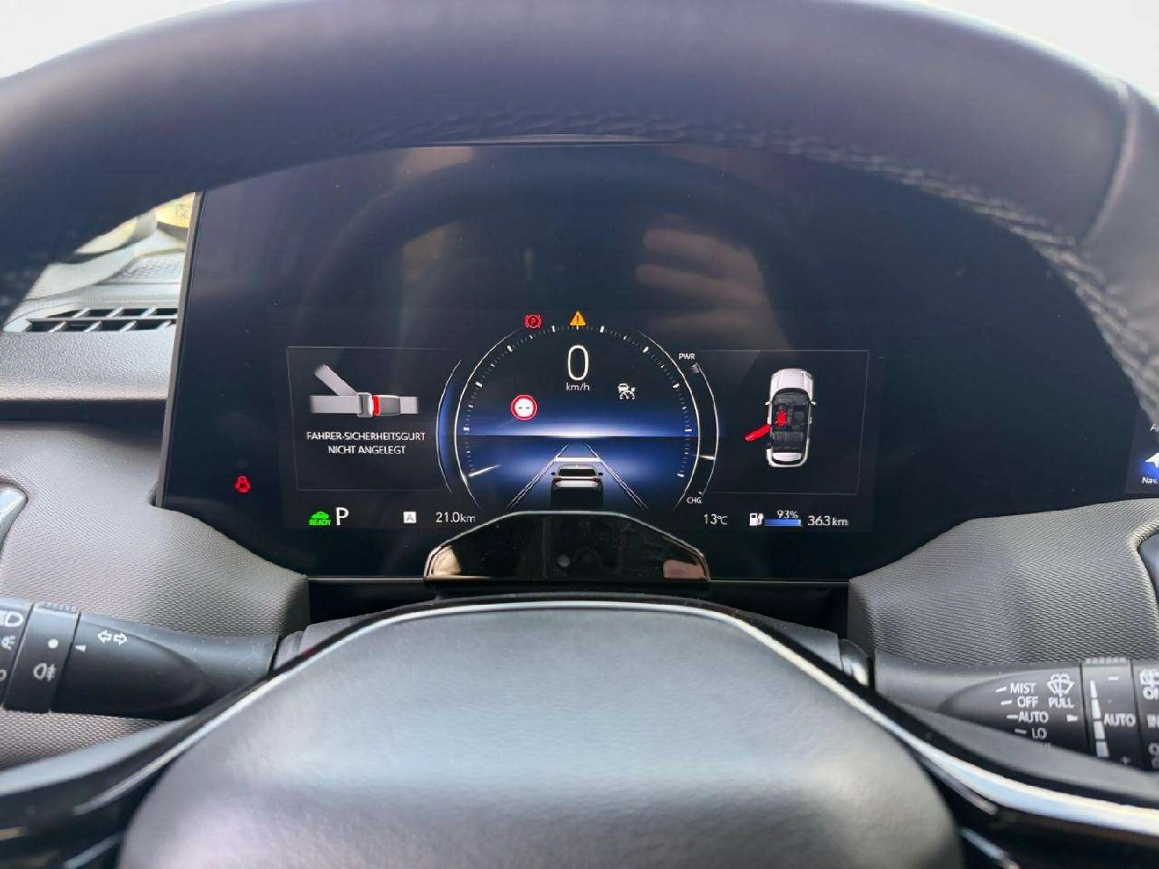 Toyota Urban Cruiser BEV 4x2 Lounge 128 kW AUT — photo 15