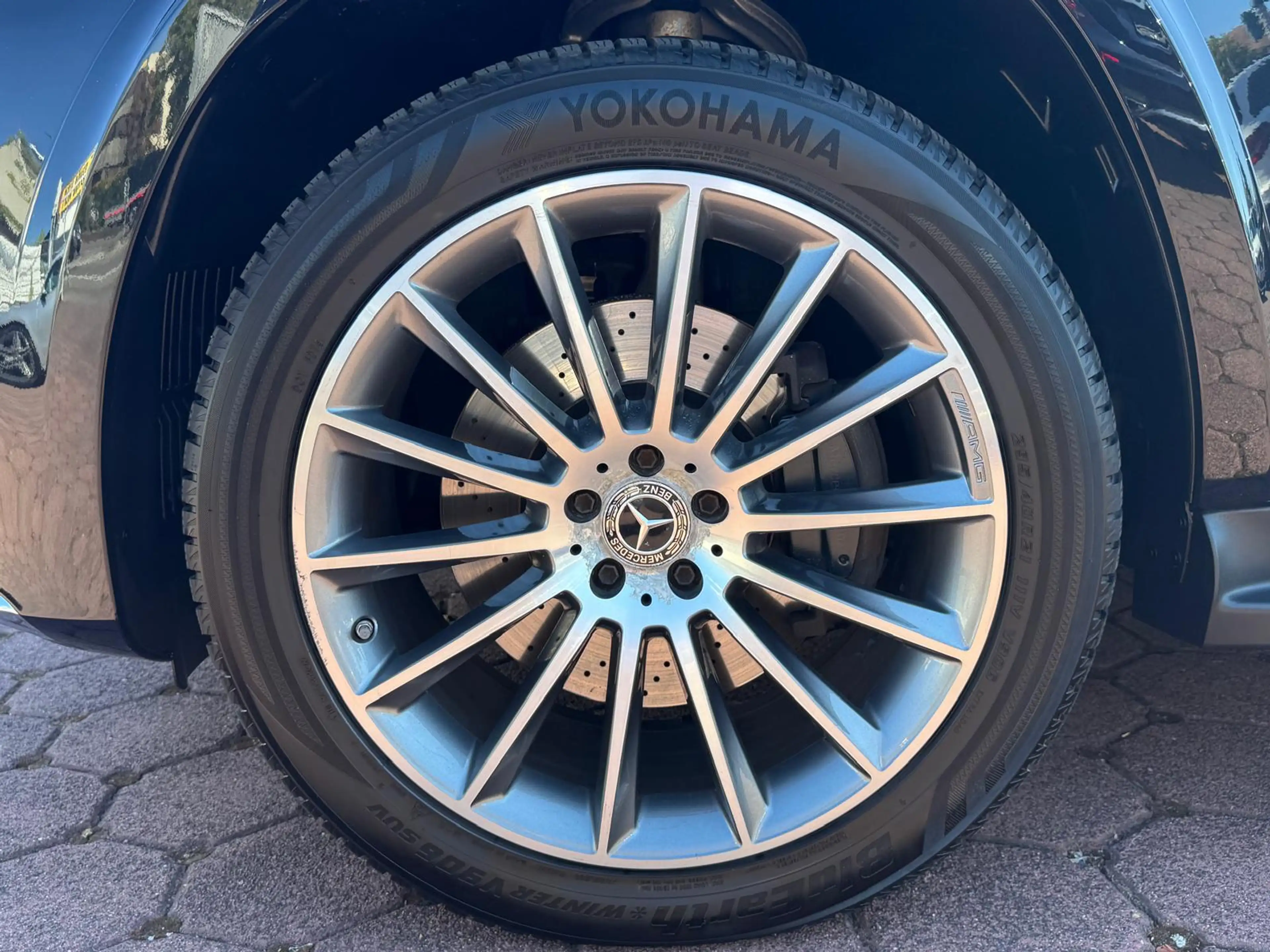 Mercedes-Benz GLS 350 d 4Matic AMG Line 7-SITZ PANO DISTR 360° — photo 9