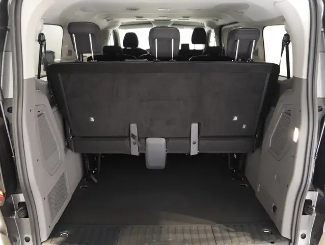 Volkswagen T7 Caravelle VW T7 Caravelle TDI 4MOTION Ansicht 13