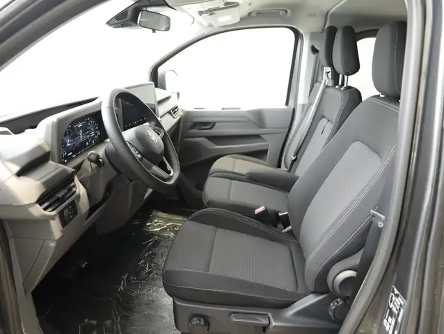 Volkswagen T7 Caravelle VW T7 Caravelle TDI 4MOTION Ansicht 9