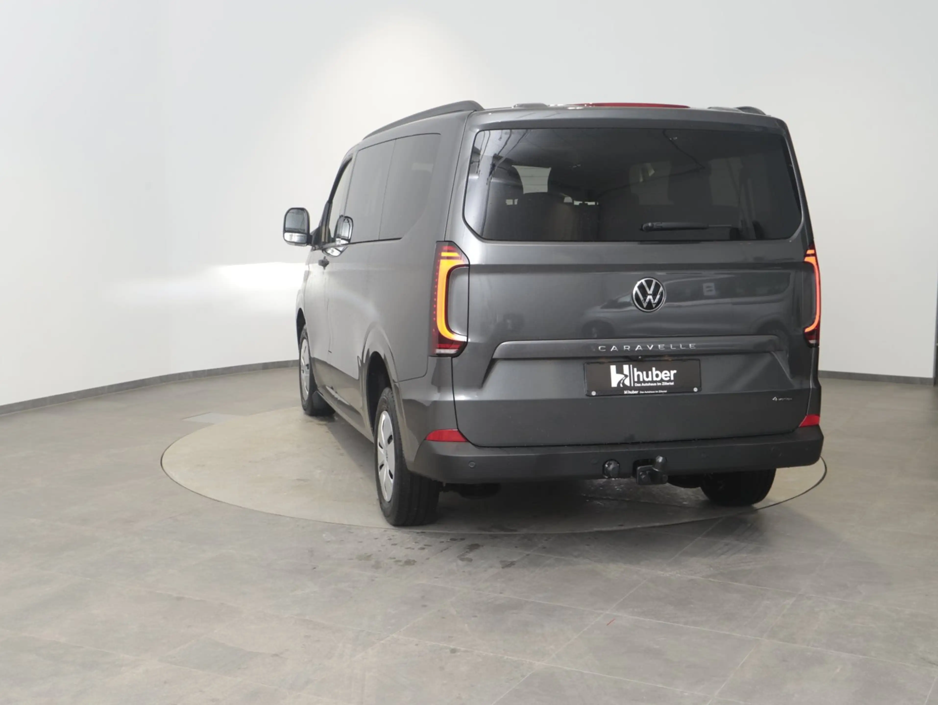 Volkswagen T7 Caravelle VW T7 Caravelle TDI 4MOTION — photo 4