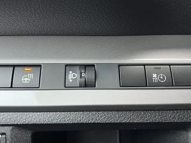 Peugeot Traveller Premium BlueHDi 180 Standard EAT8 Ansicht 17