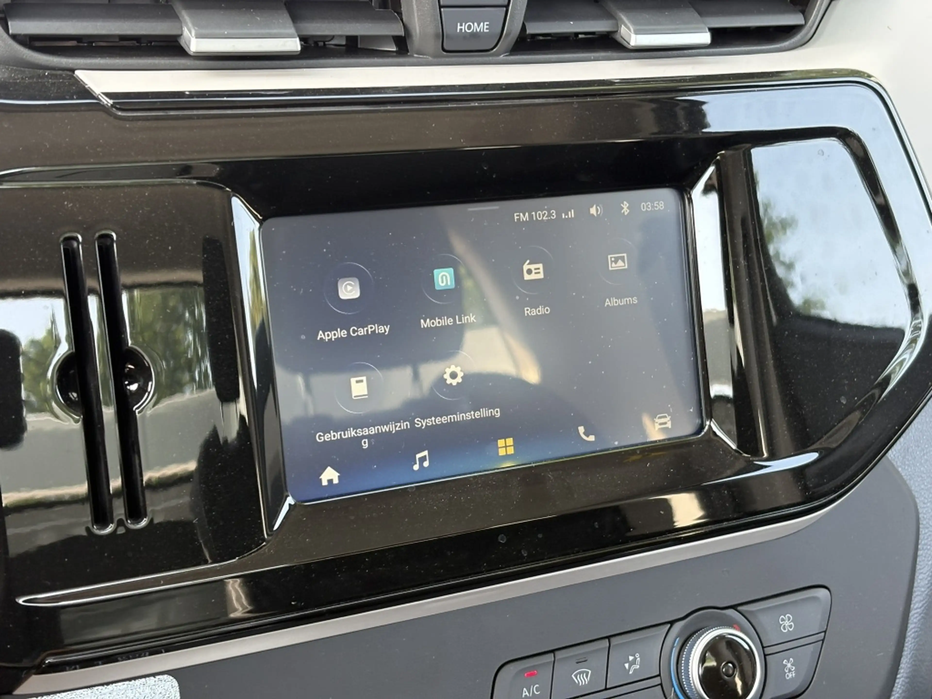 Maxus eDeliver 3 50 kWh L2 open laadbak — photo 14