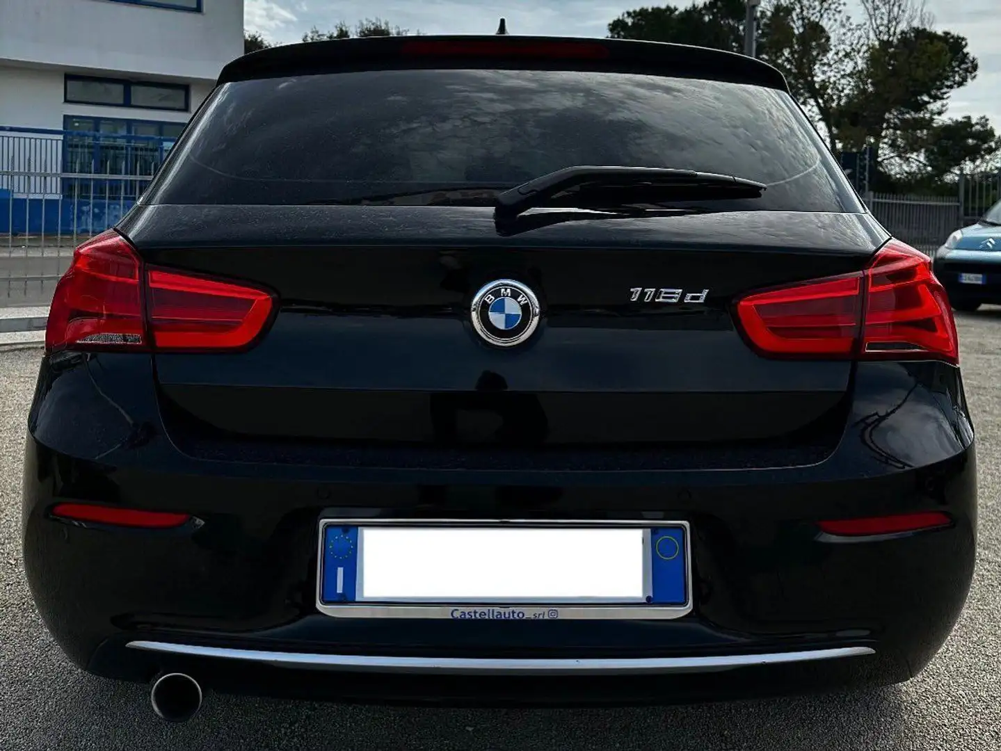 BMW 118 118d Advantage 5p Nero - 2