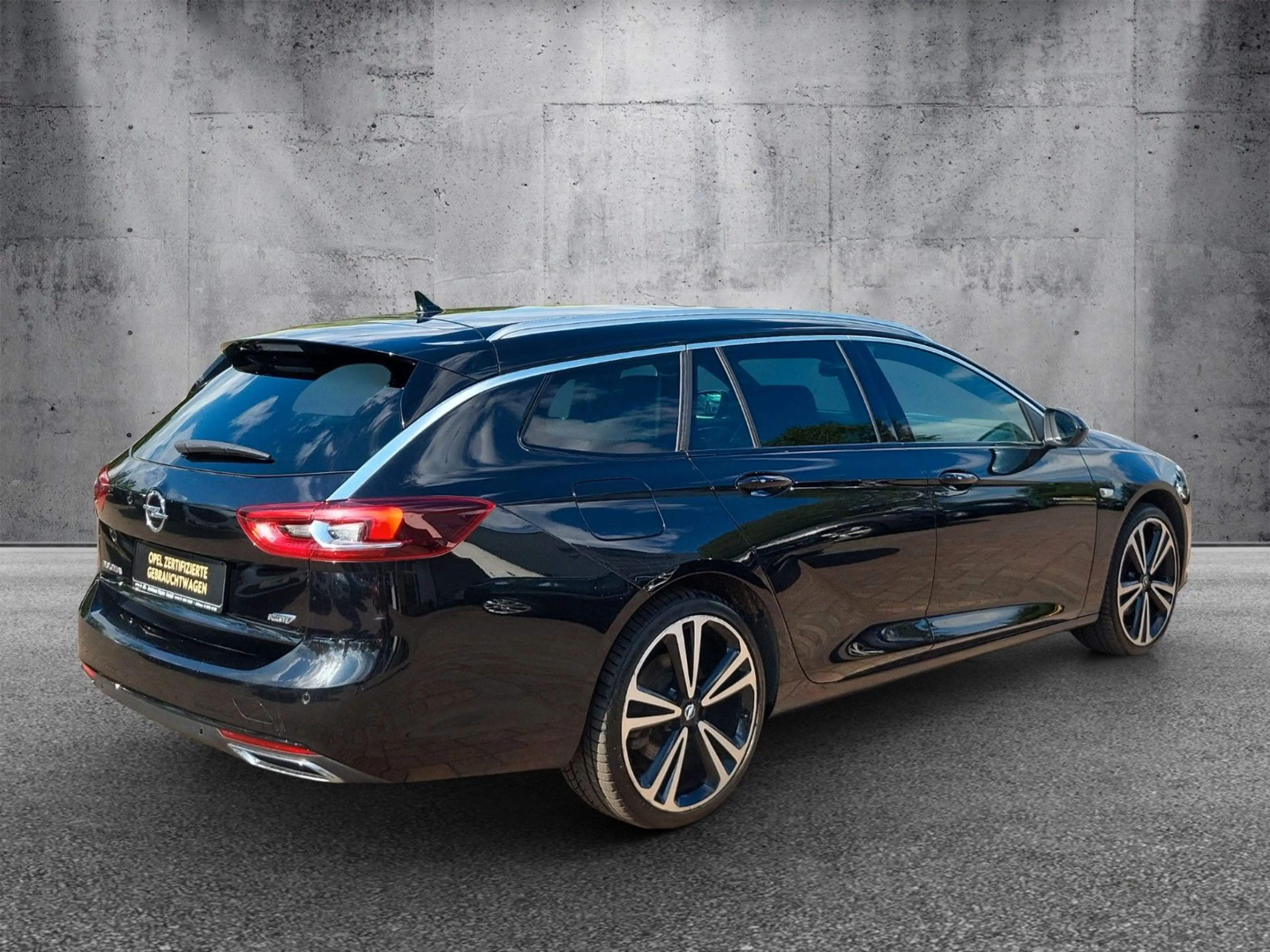 Opel Insignia B ST "Exclusive Innovation 4x4" 20 Zoll — photo 5