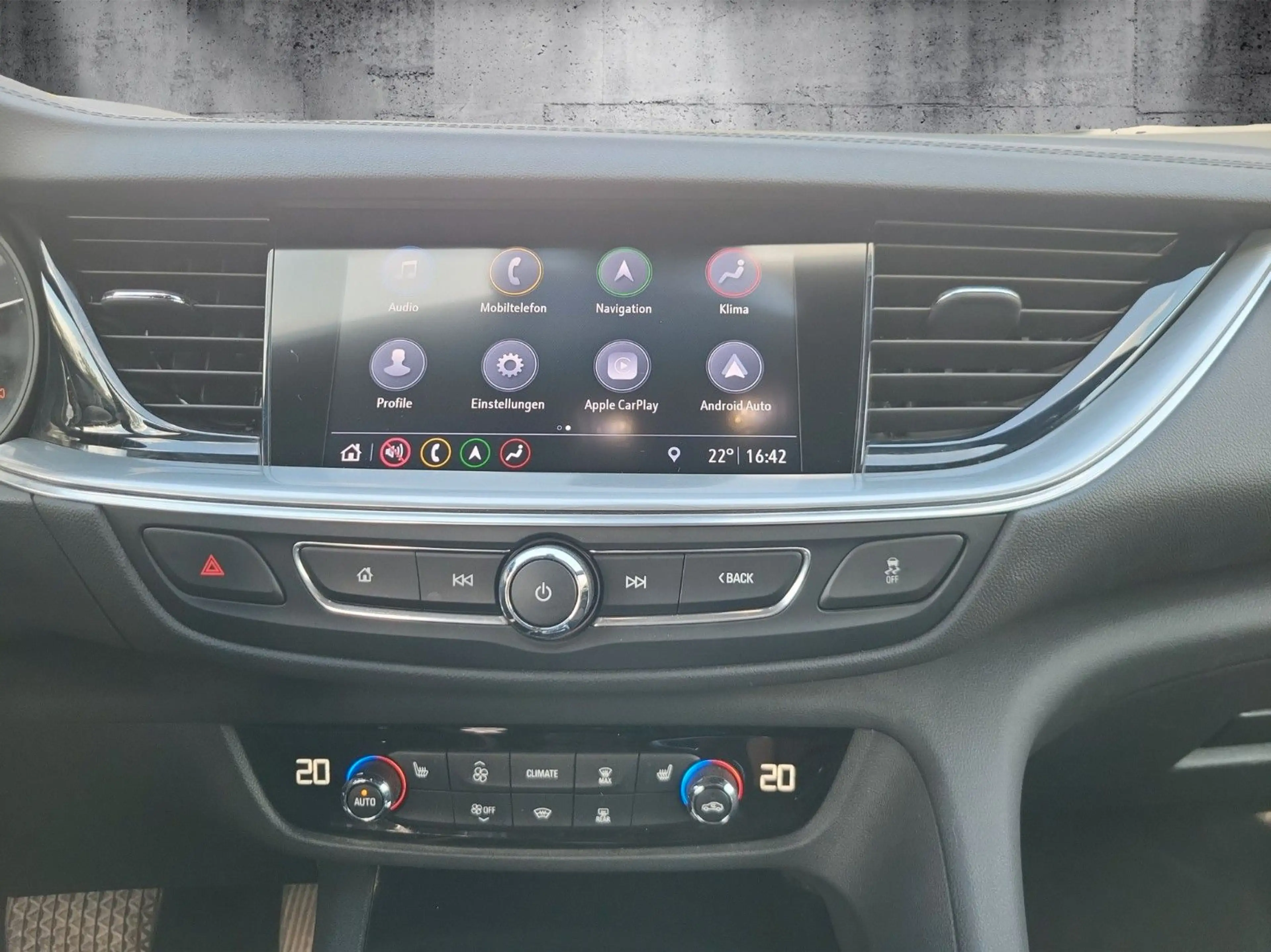Opel Insignia B ST "Exclusive Innovation 4x4" 20 Zoll — photo 13