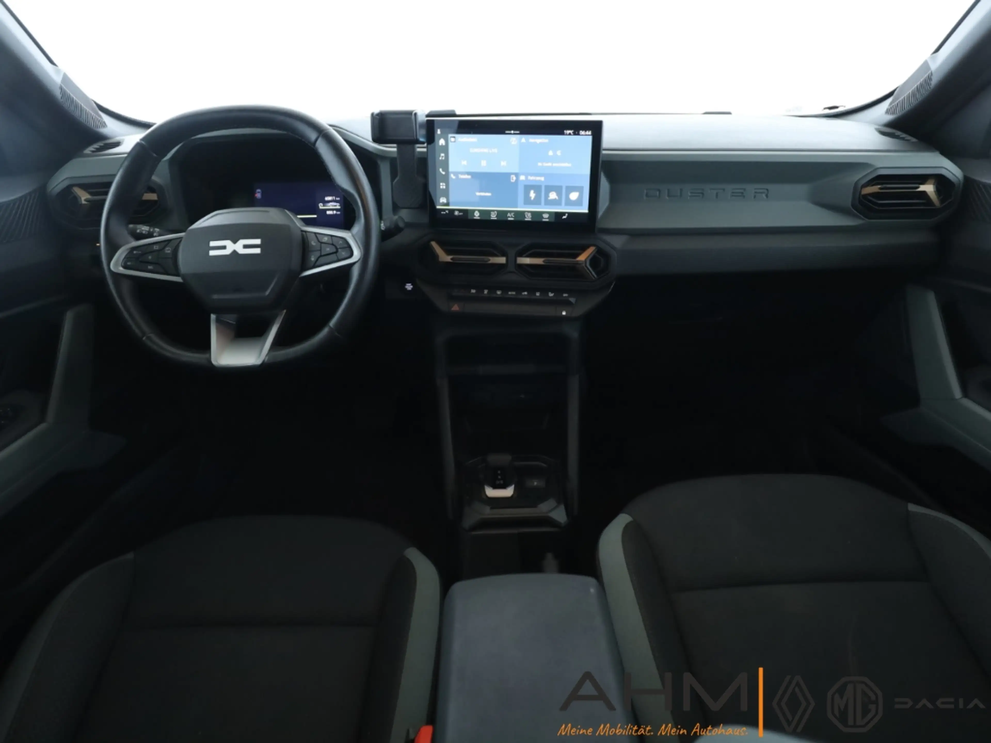Dacia Duster III Hybrid 140 Extreme — photo 10