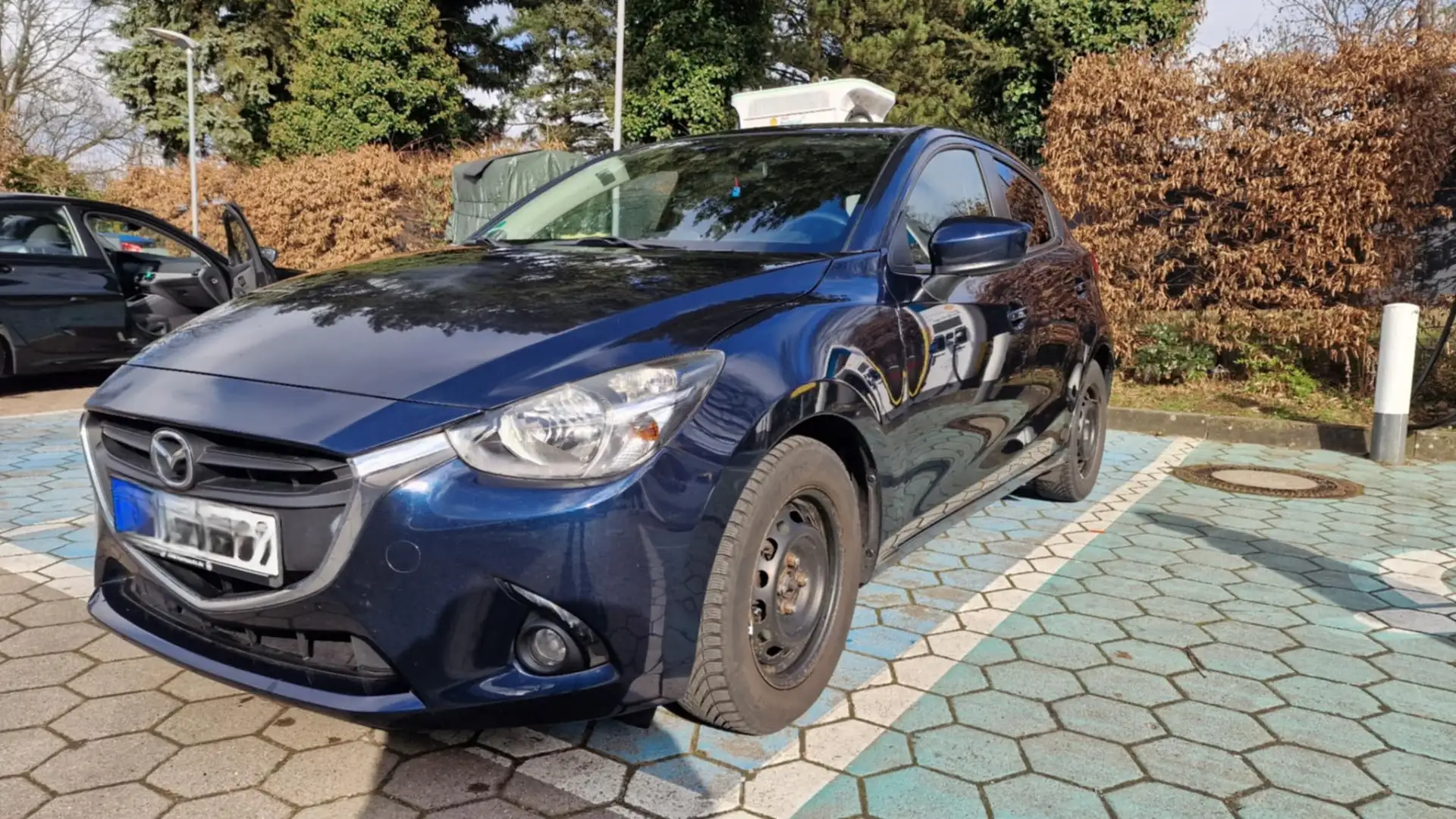 Mazda 2 SKYACTIV-G 115 (i-ELOOP) Sports-Line - 1