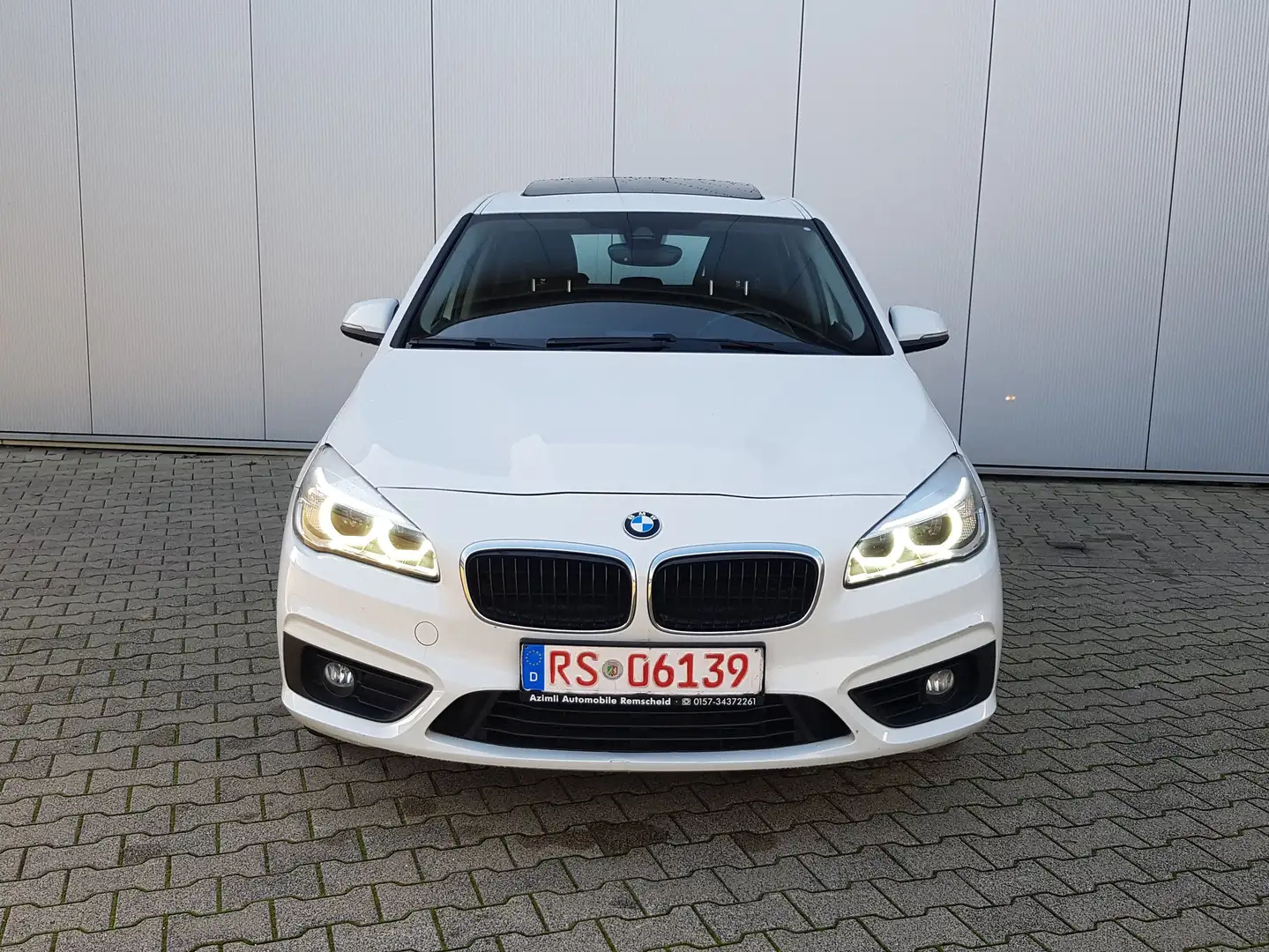 BMW 218 218d Active Tourer Sport-Aut. Luxury Line Weiß - 2