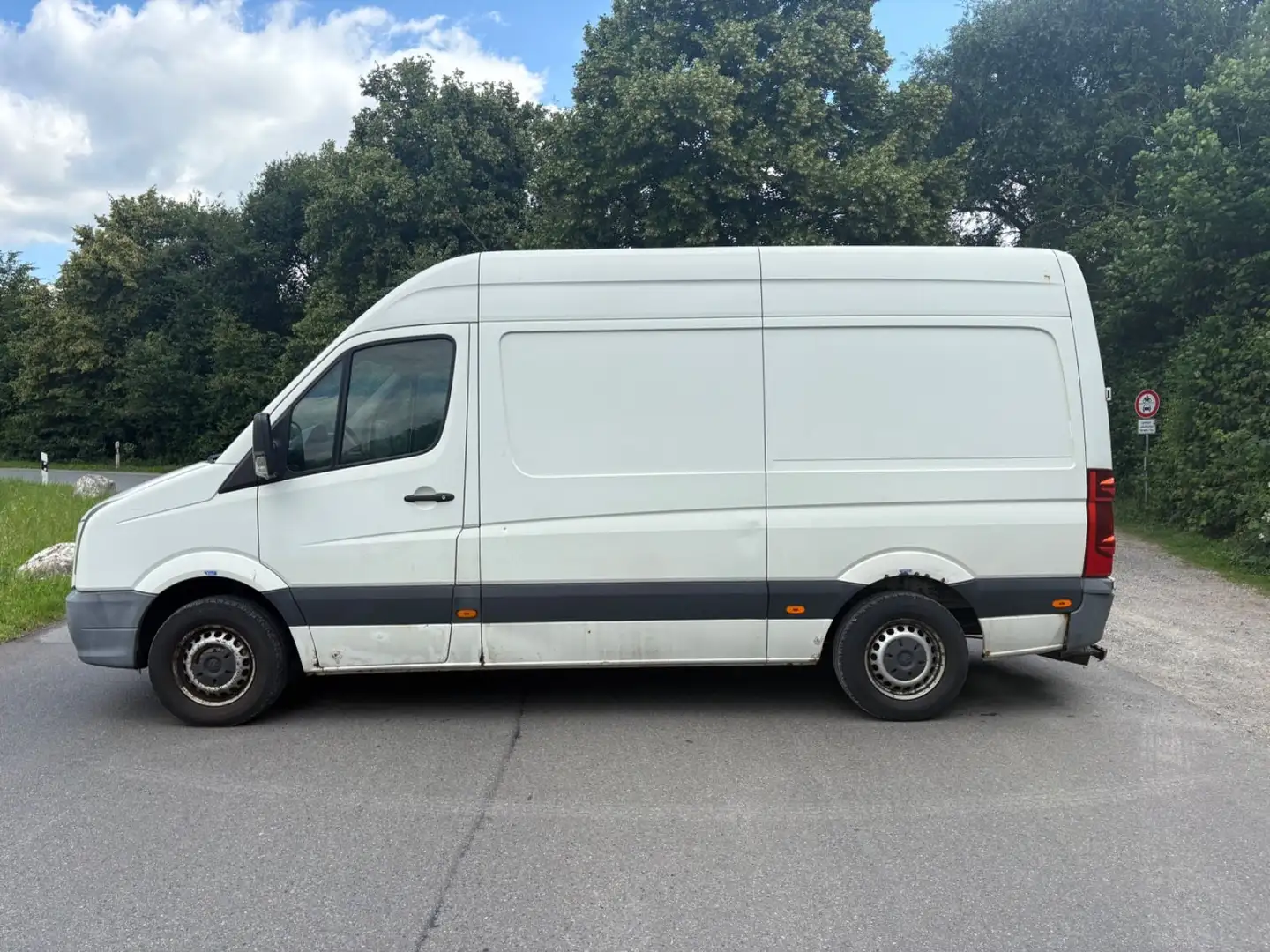 Volkswagen Crafter Kasten 35 mittel L2H2 Hochdach Grau - 2