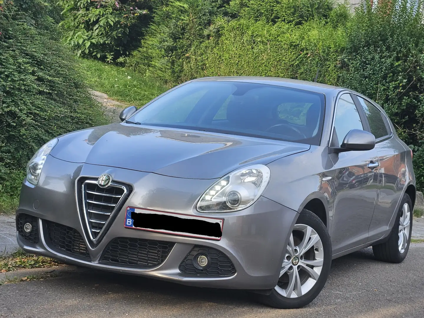 Alfa Romeo Giulietta 1.6 JTD M-Jet Szürke - 1
