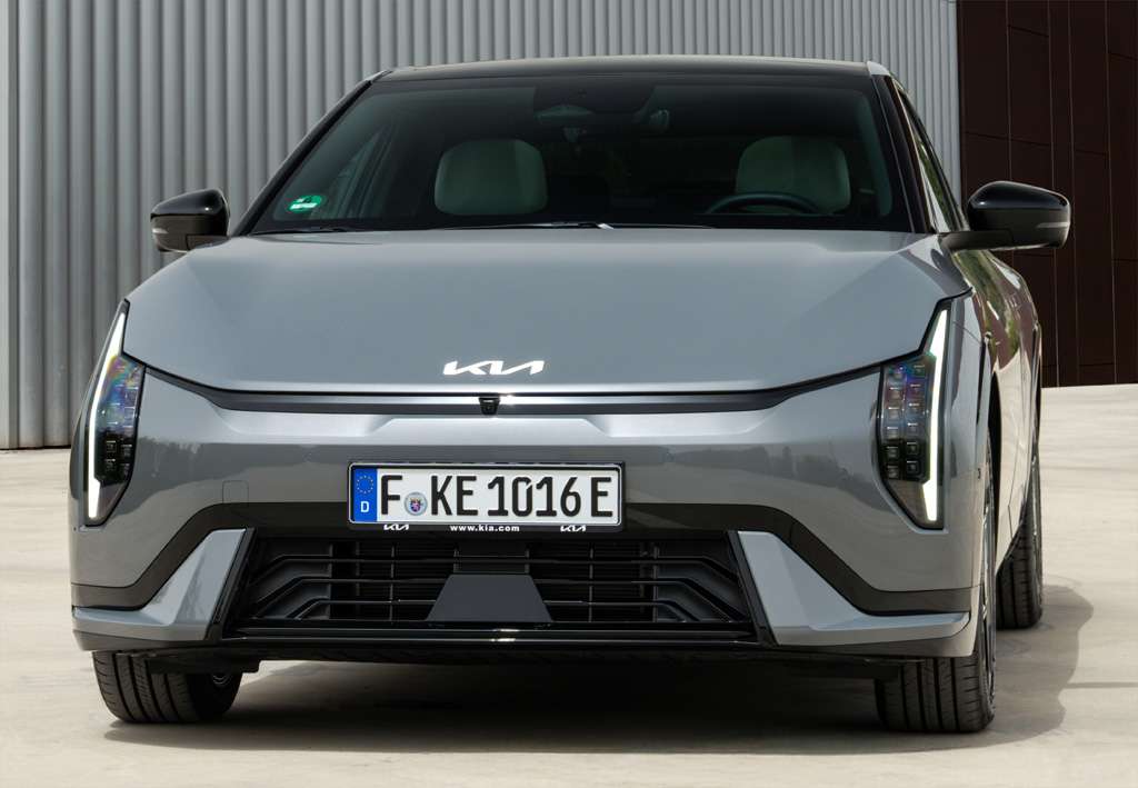 Kia EV4 Fastback Earth Launch Edition - foto 1